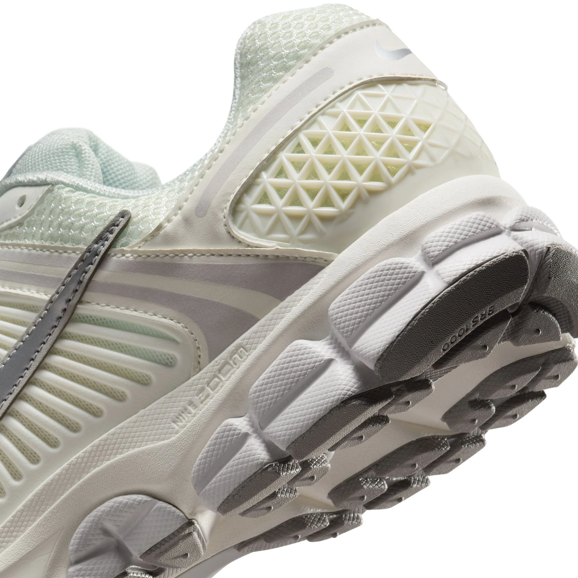 M Nike Zoom Vomero 5 FB9149-103 - Image 12