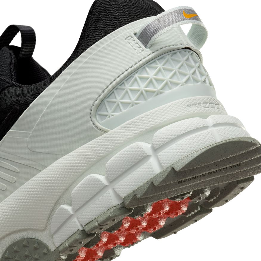 M Nike Zoom Vomero Roam FV2295-001 - Image 4