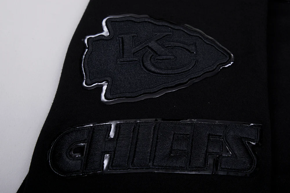 NFL KANSAS CITY CHIEFS TRIPLE BLACK MEN'S PULLOVER HOODIE FKC5410202-3BK - Image 6