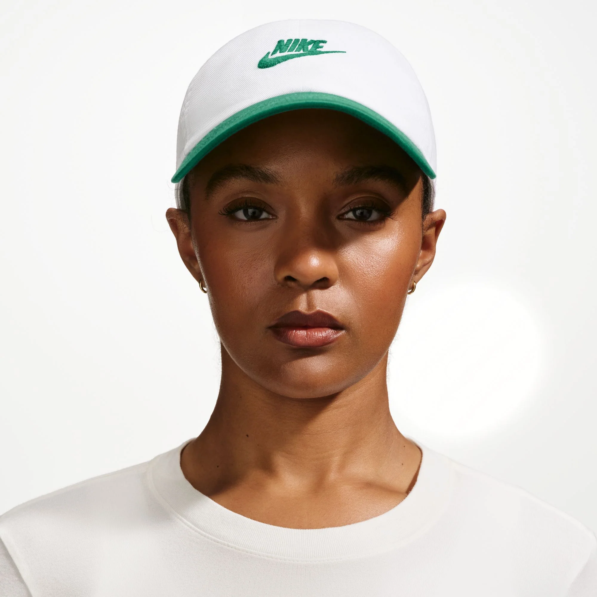 Nike Club FB5368-106