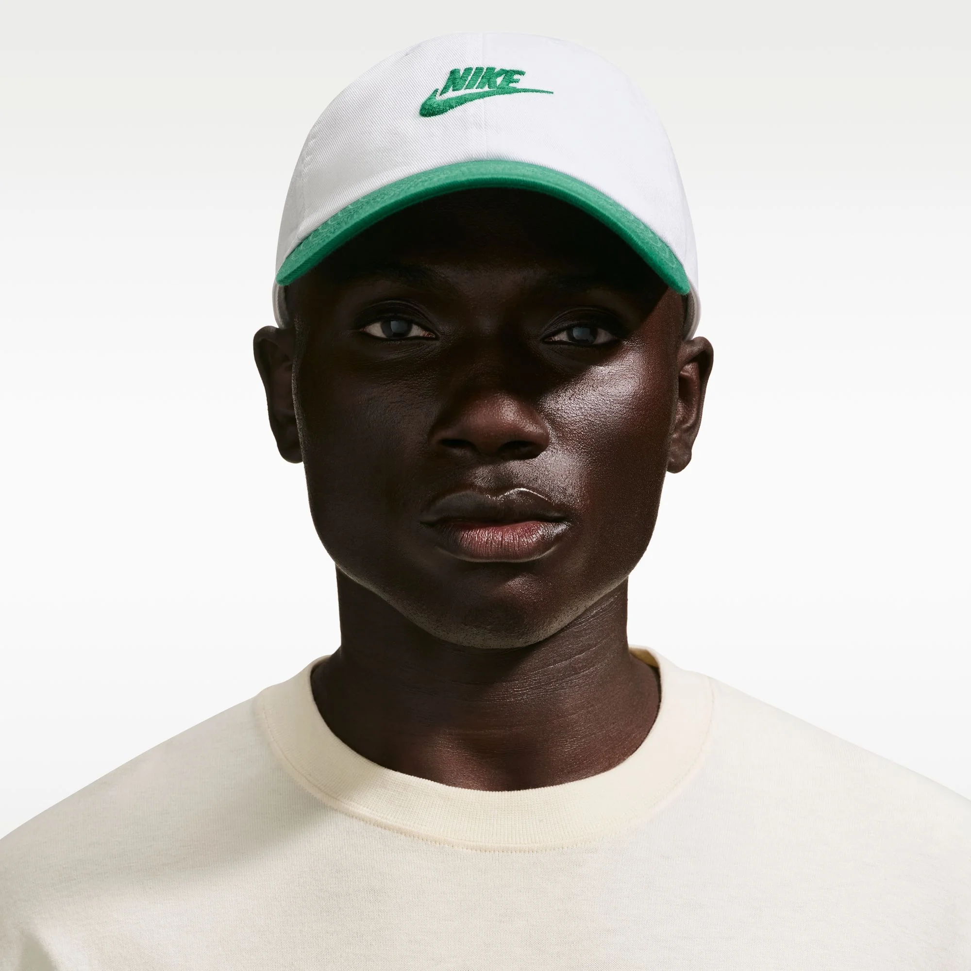 Nike Club FB5368-106 - Image 3