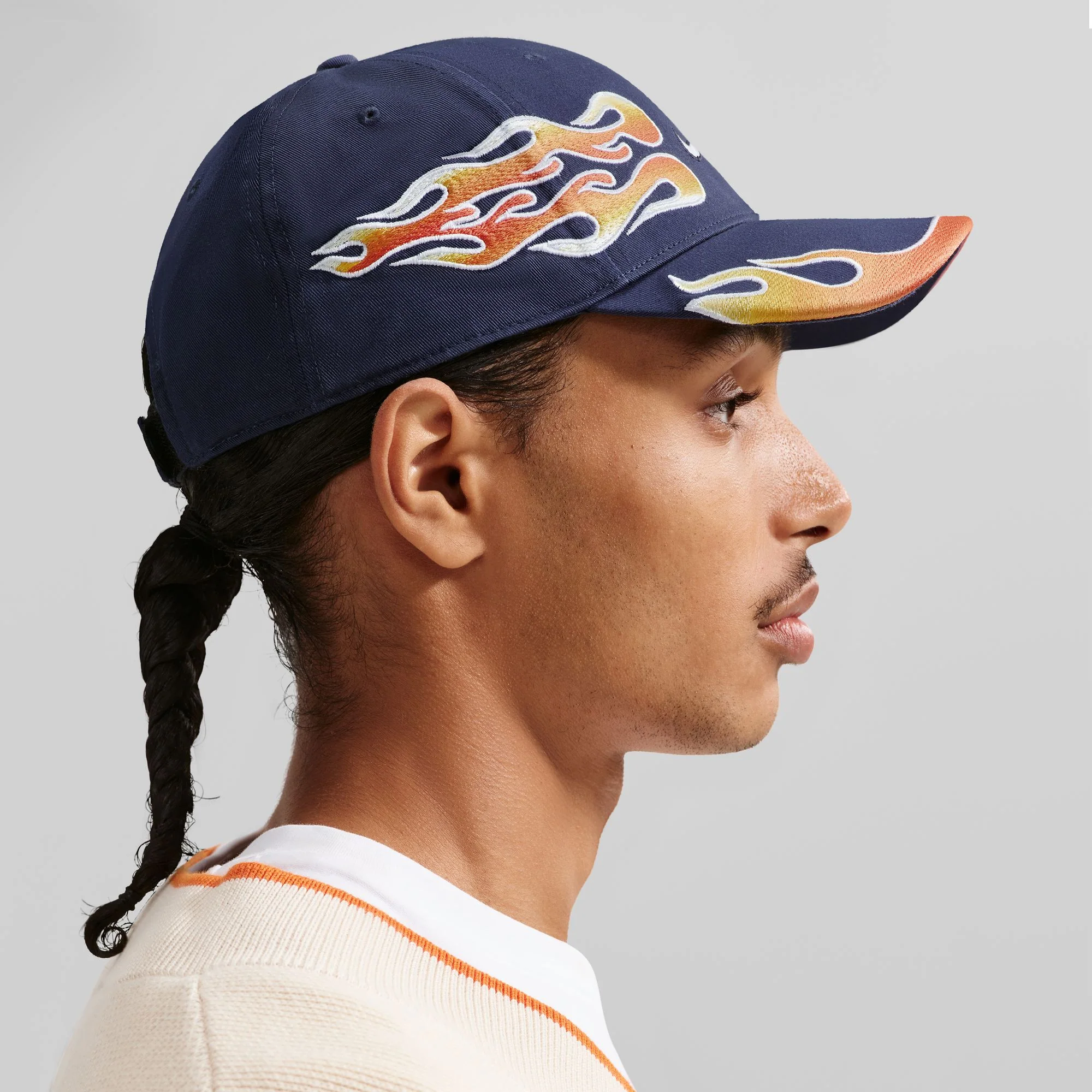 Nike Club IH9258-410 - Image 2