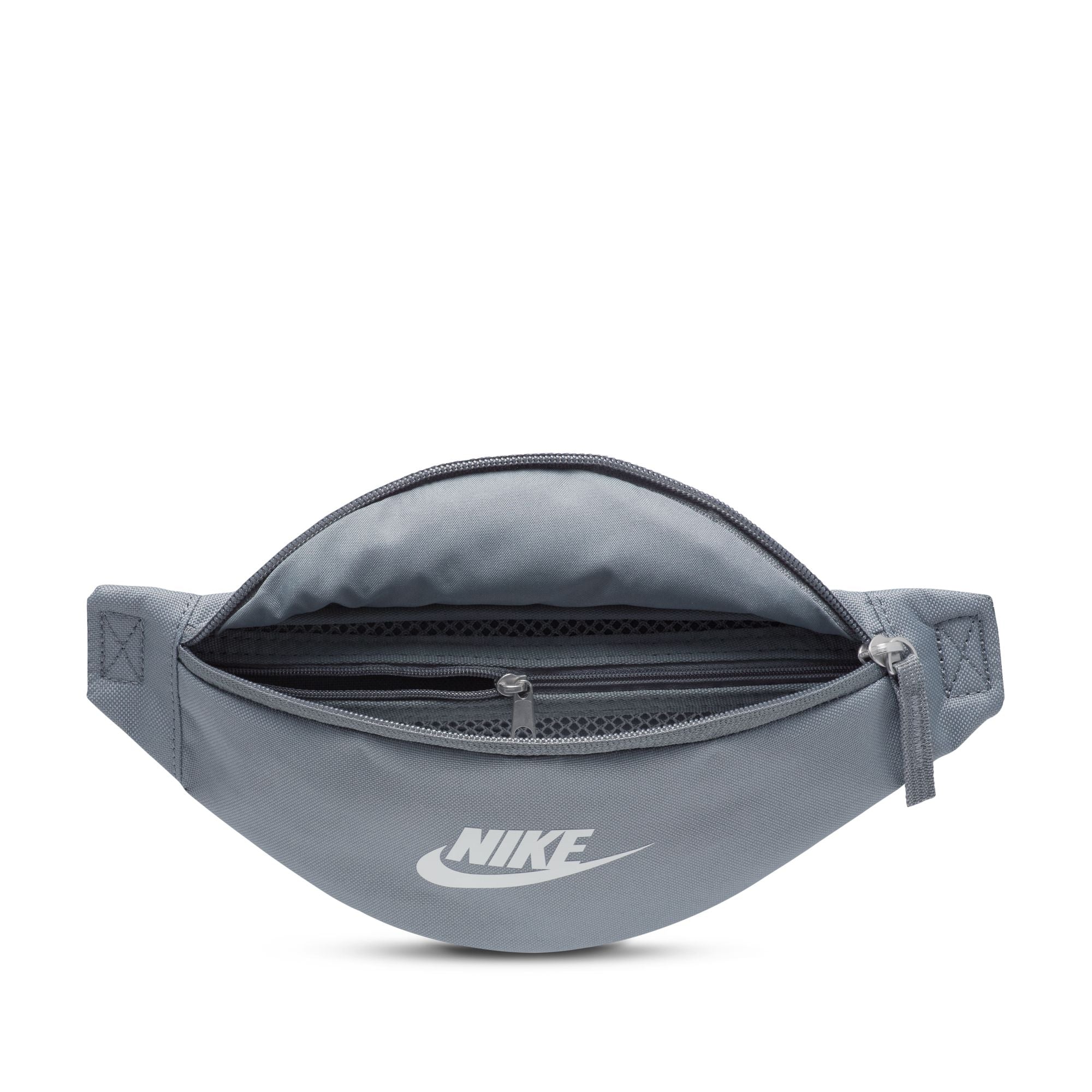 Nike DB0488-084 - Image 3
