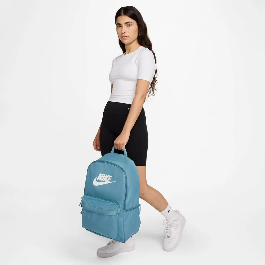 Nike Heritage DC4244-006 - Image 2