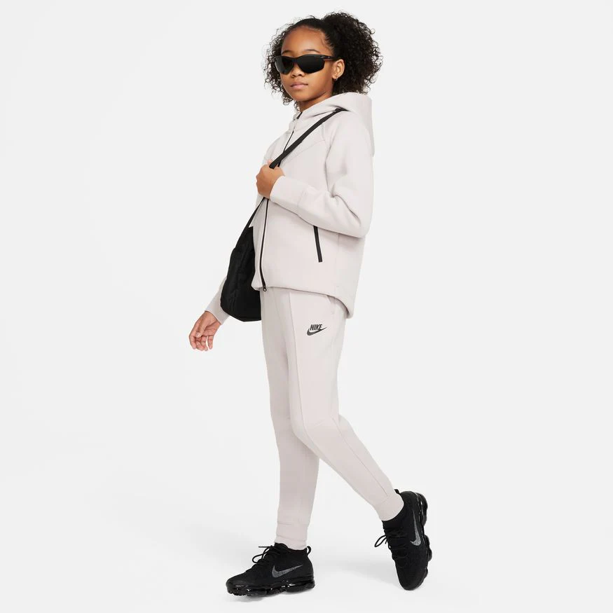 Nike Sportswear Tech Fleece FD2975-019 - Image 6