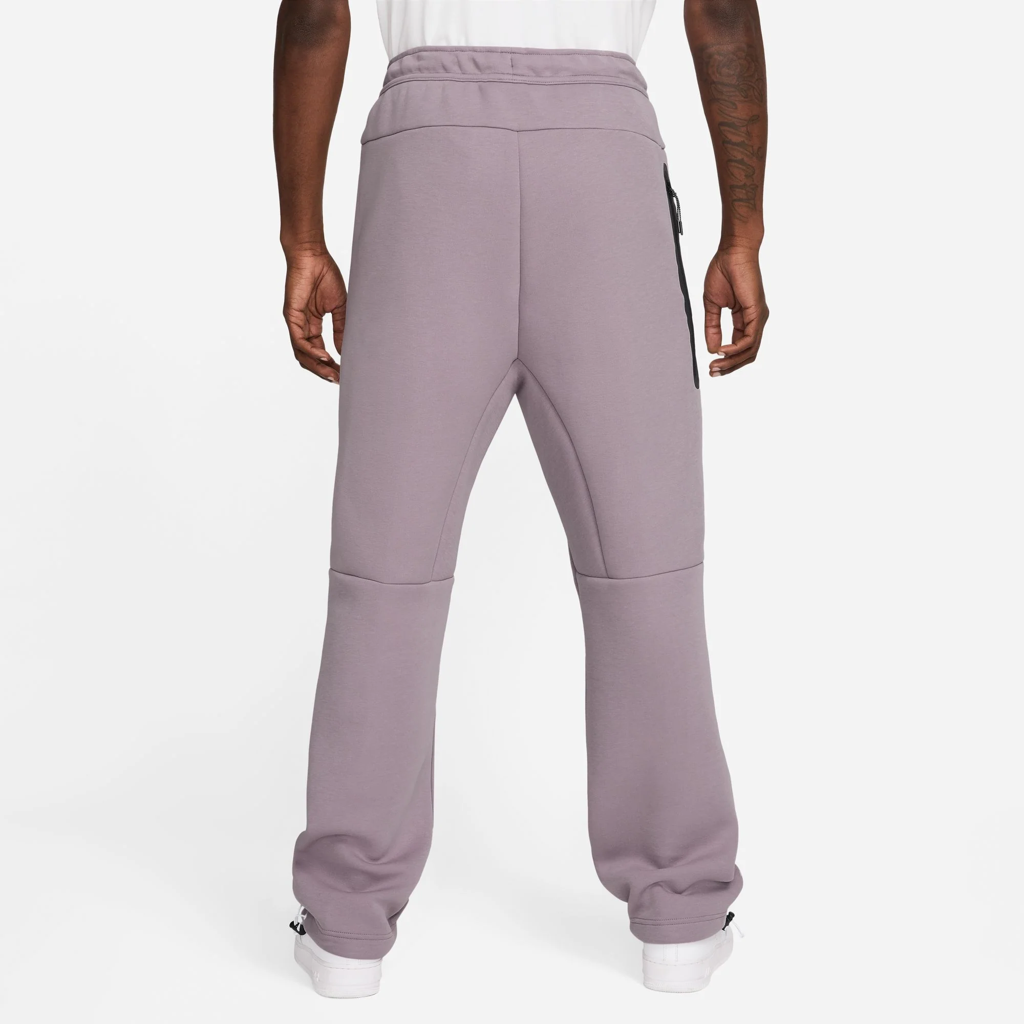 Nike Sportswear Tech IO3122-226 - Image 2