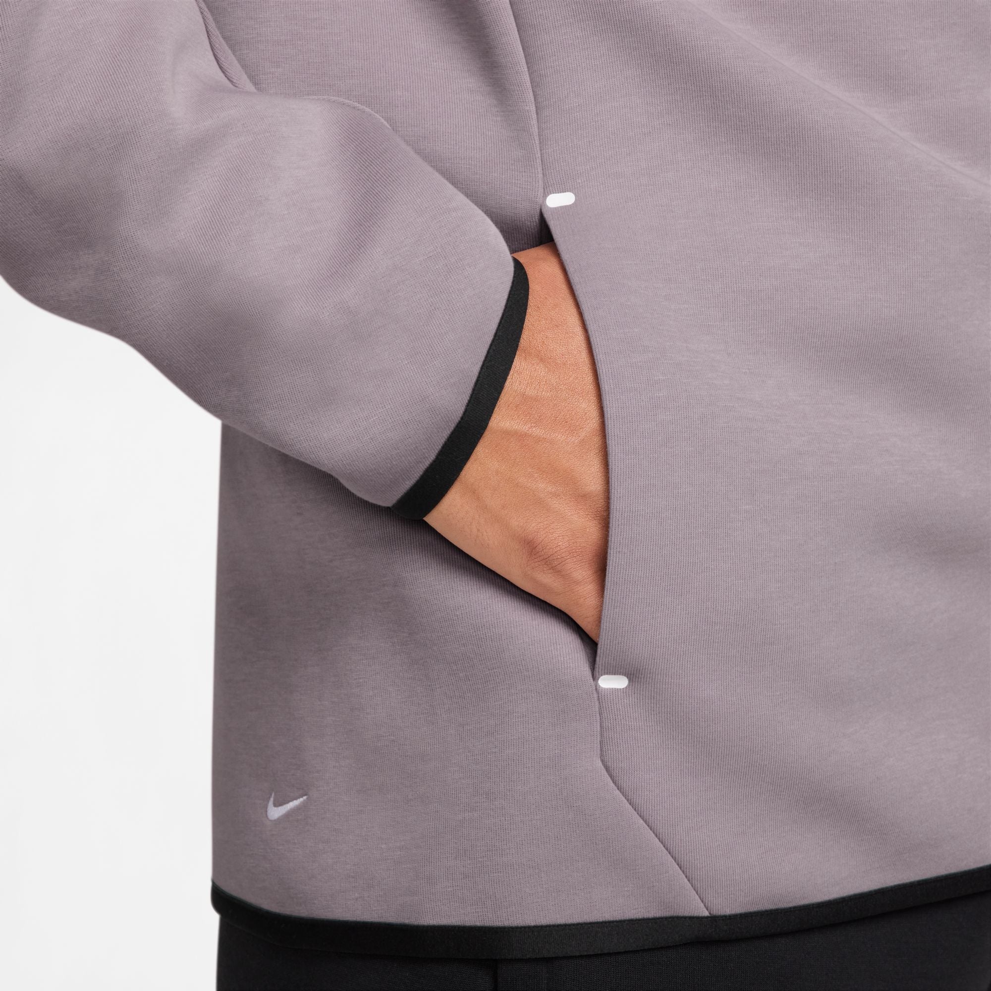 Nike Tech II4587-226 - Image 3