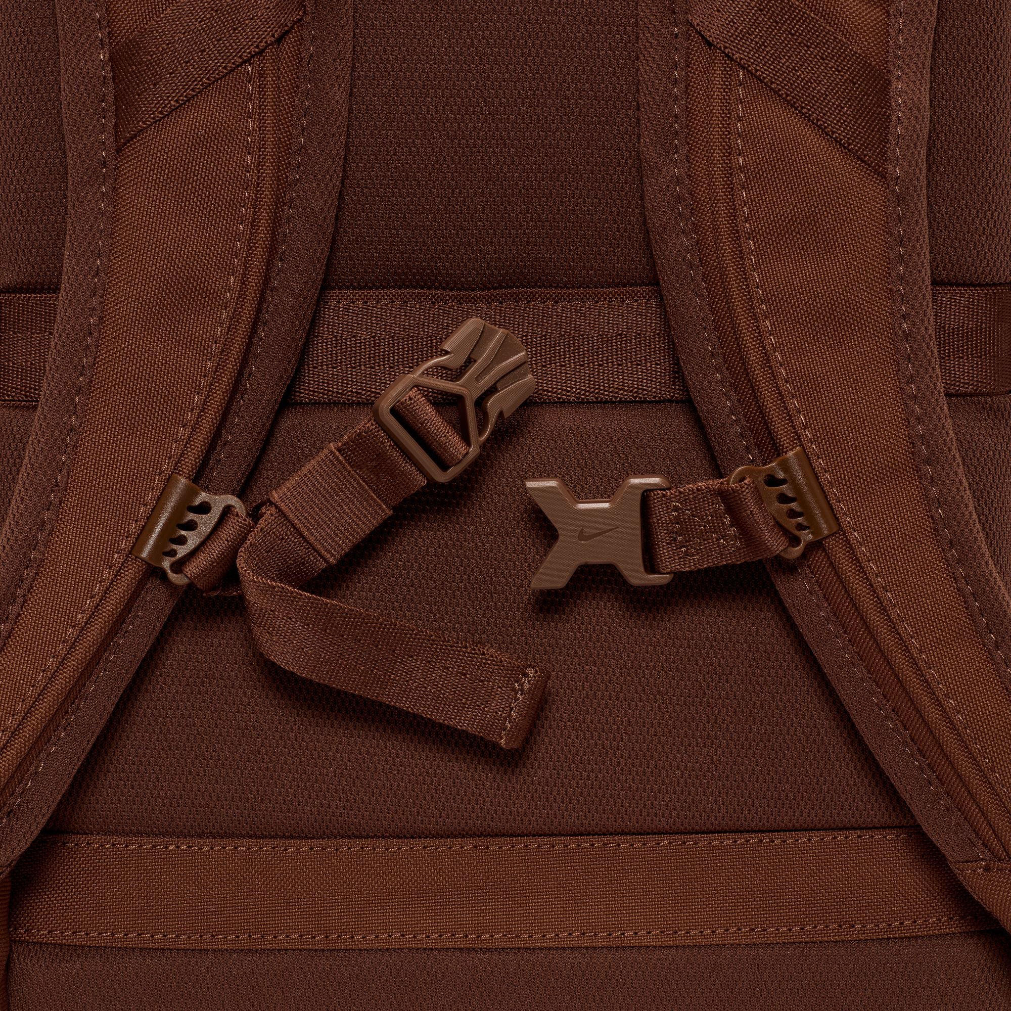 Nike Utility Speed FN4106-265 - Image 10