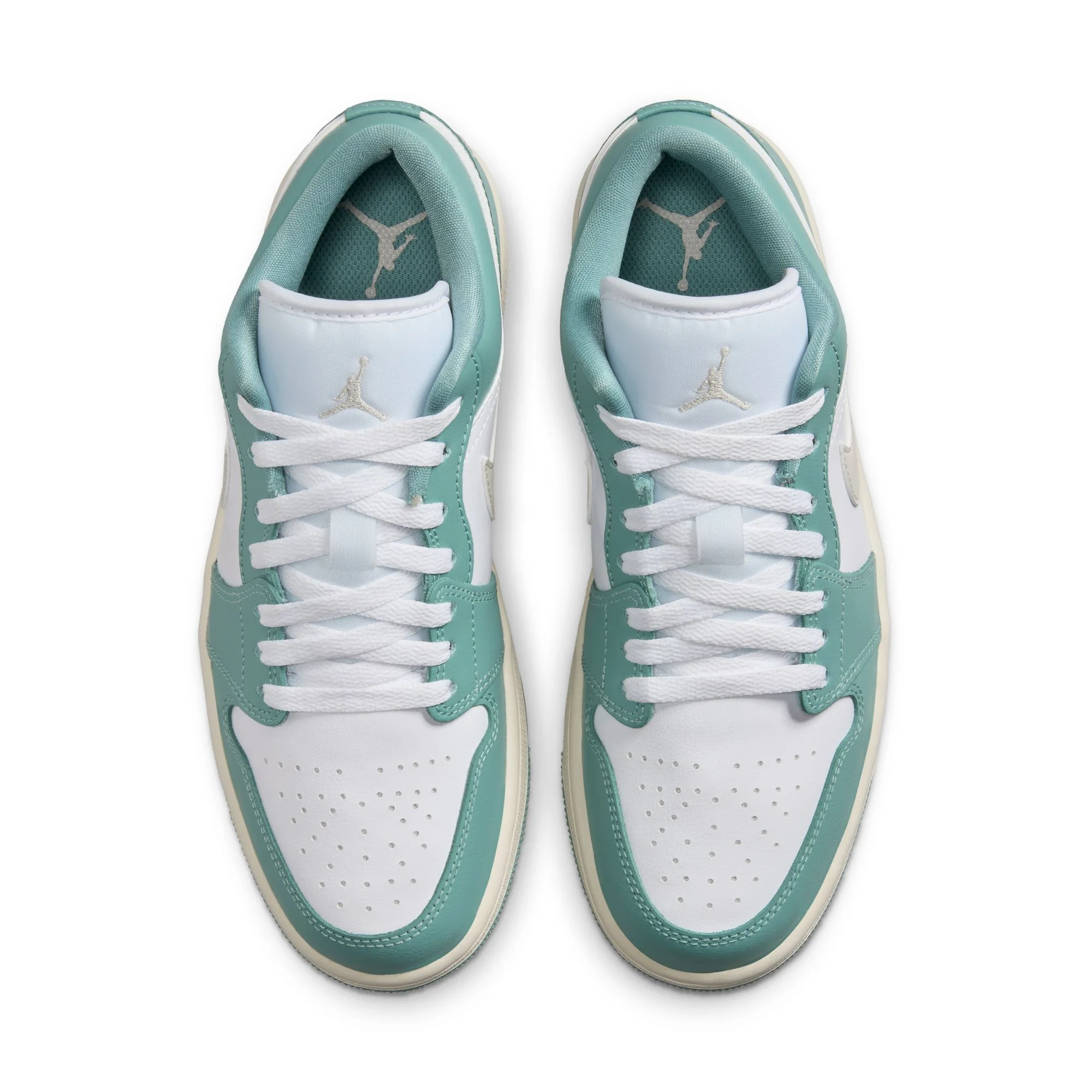 W Air Jordan 1 Low DC0774-138 - Image 4