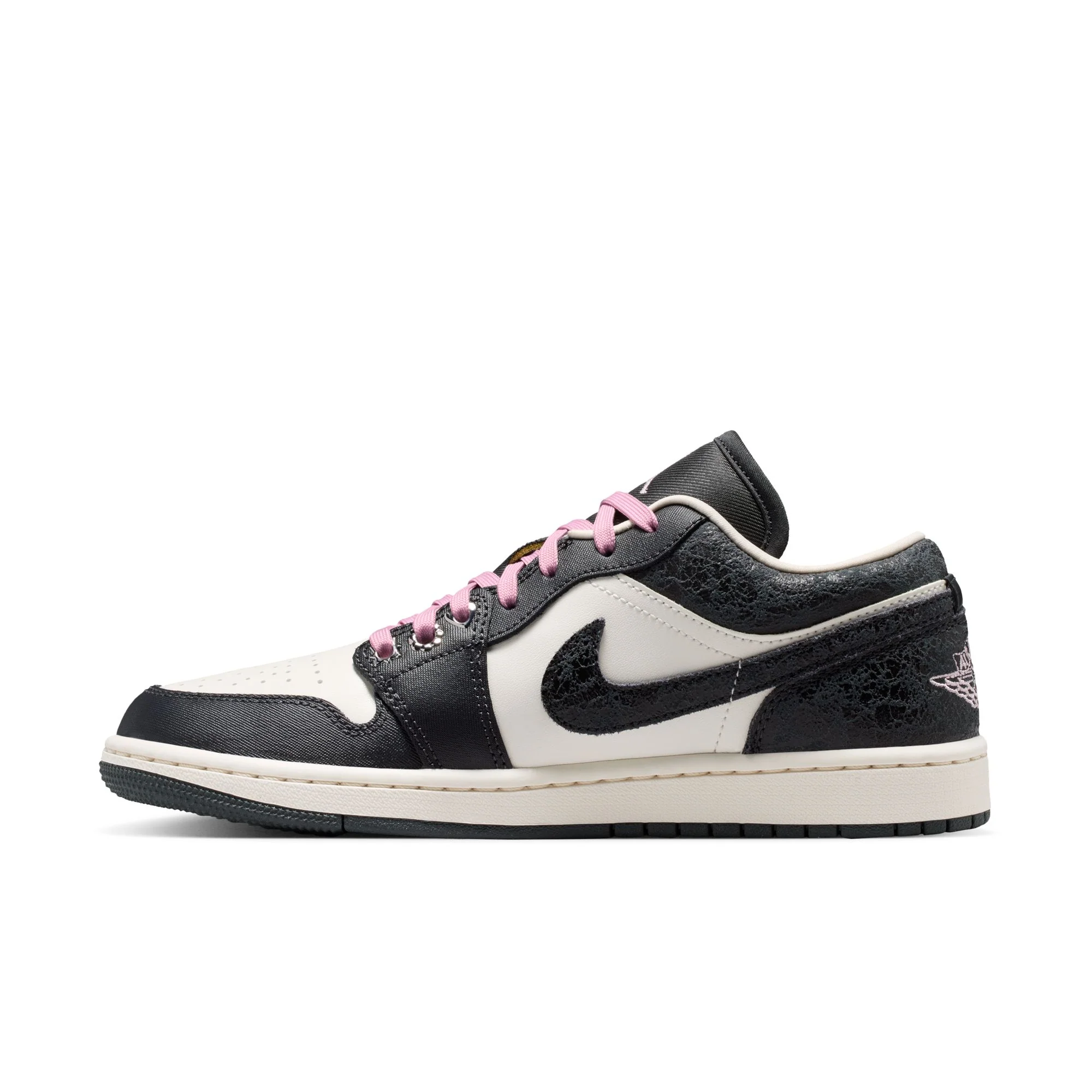 W Air Jordan 1 Low SE II0595-001 - Image 5