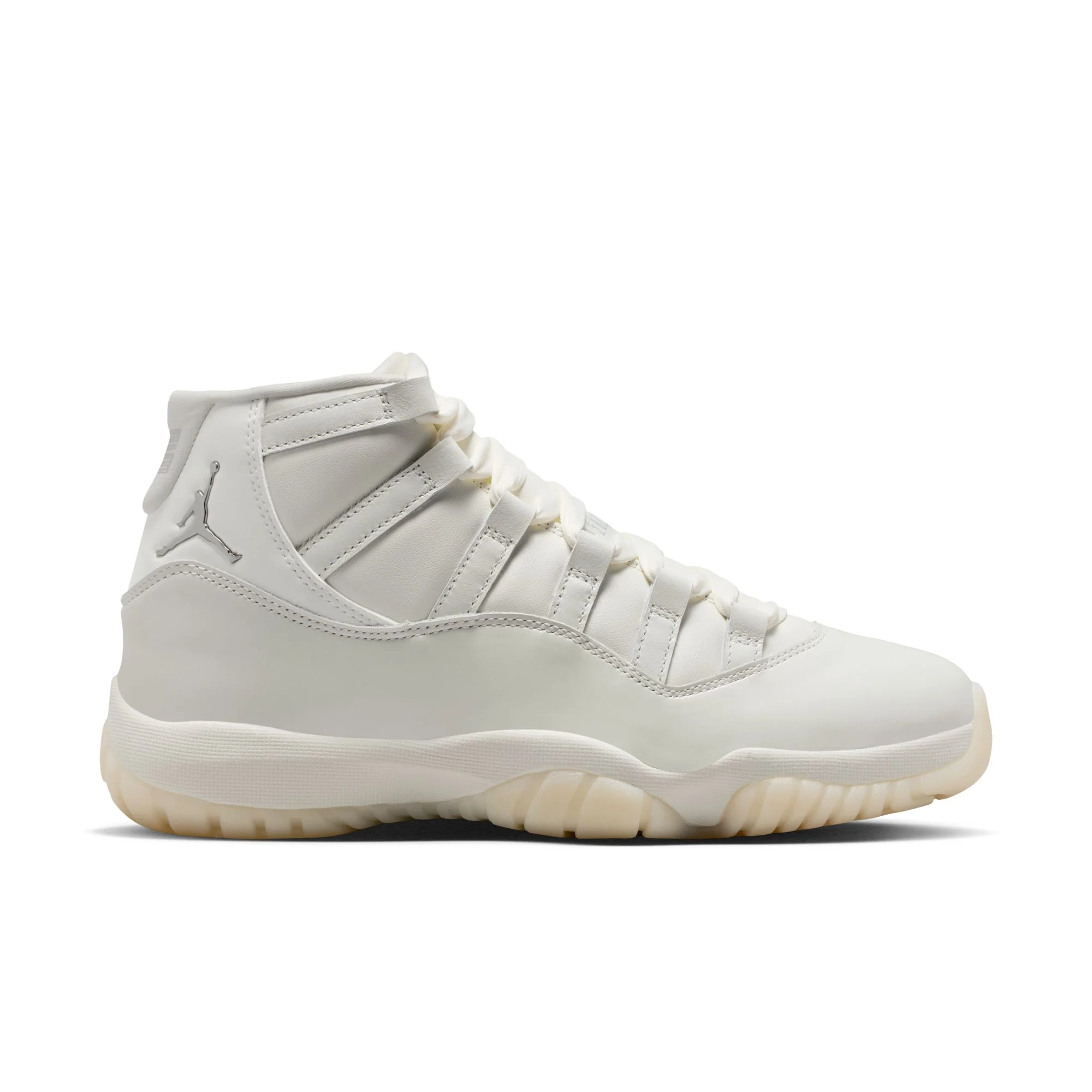 W Air Jordan 11 Retro "Pearl" AR0715-110 - Image 6