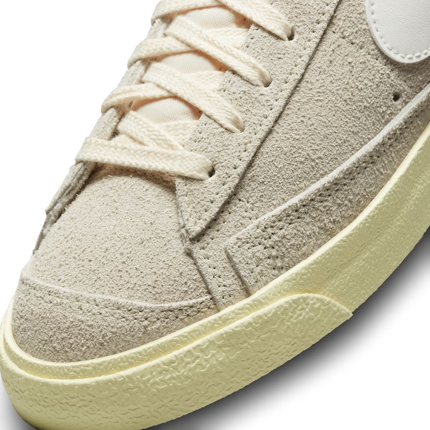W BLAZER MID '77 VNTG DV7006-001 - Image 3