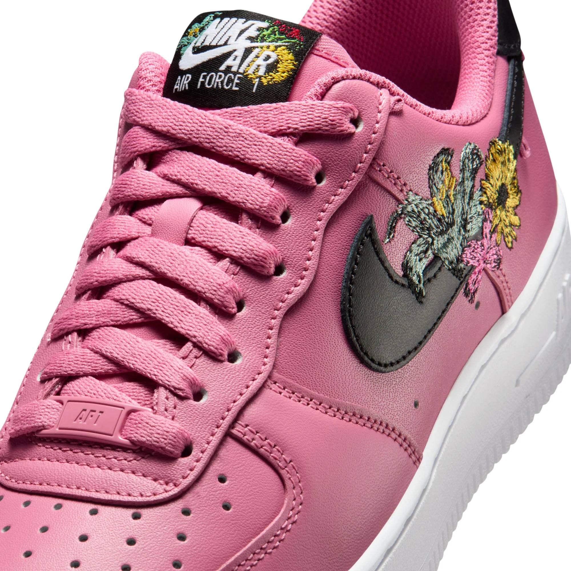 W Nike Air Force 1 '07 Premium IB6644-600 - Image 10