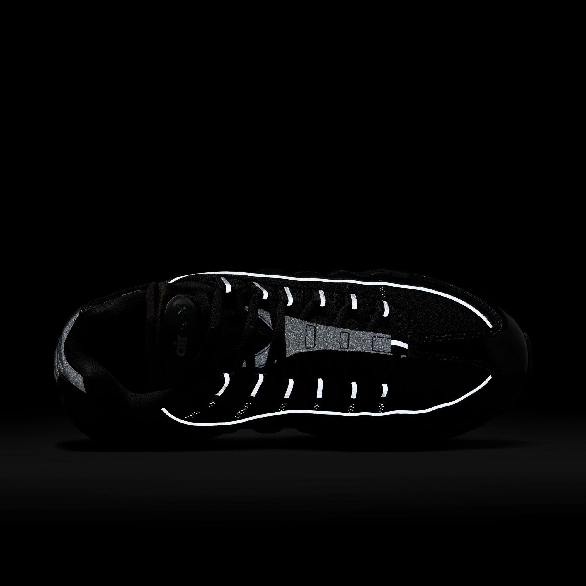 W Nike Air Max 95 Big Bubble IB6397-001 - Image 11
