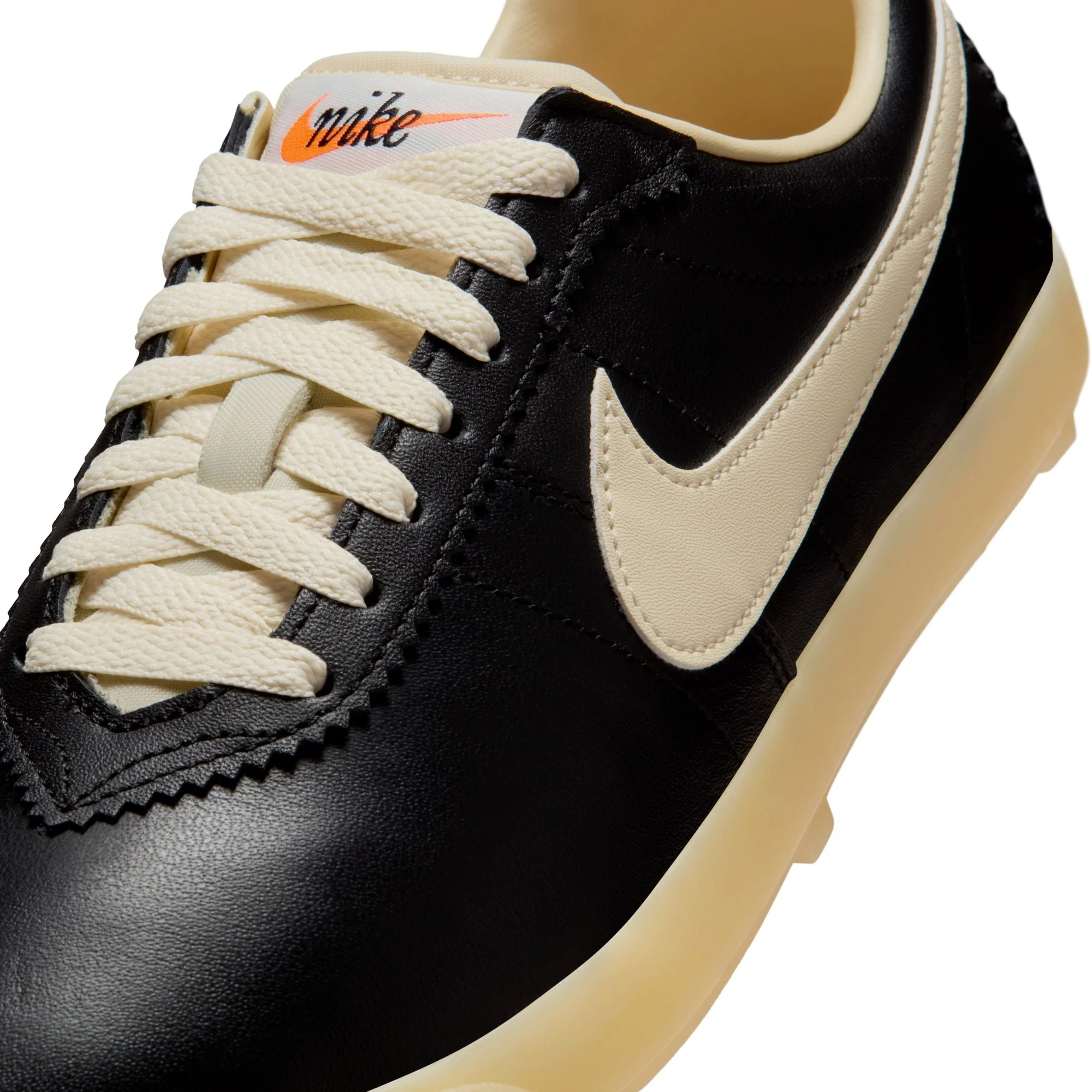 W Nike Astrograbber Leather II1259-001 - Image 9