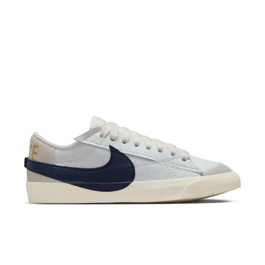 W Nike Blazer Low '77 Jumbo FZ6773-100 - Image 2
