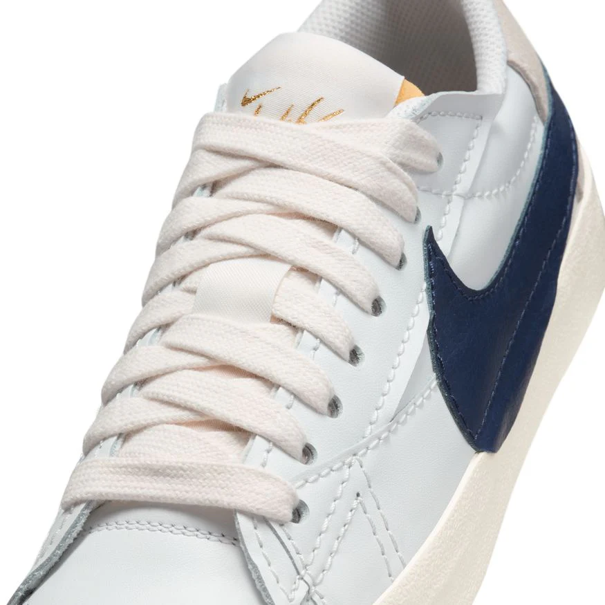 W Nike Blazer Low '77 Jumbo FZ6773-100 - Image 3