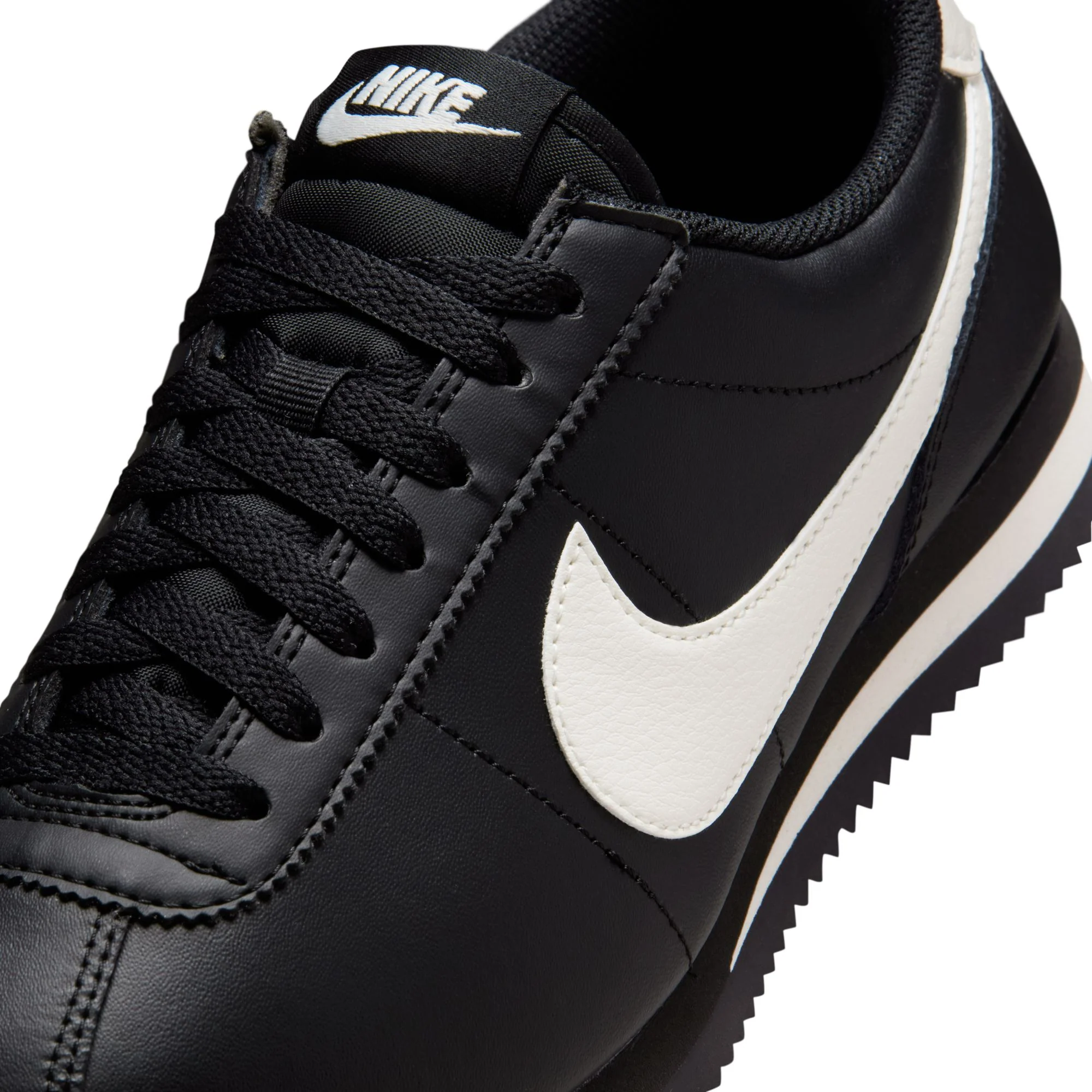 W Nike Cortez Leather DN1791-006 - Image 10