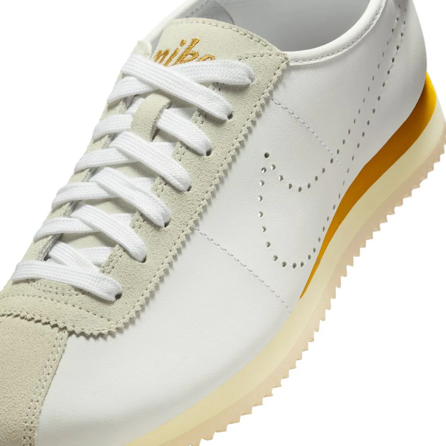 W Nike Cortez Leather HQ1841-100 - Image 3