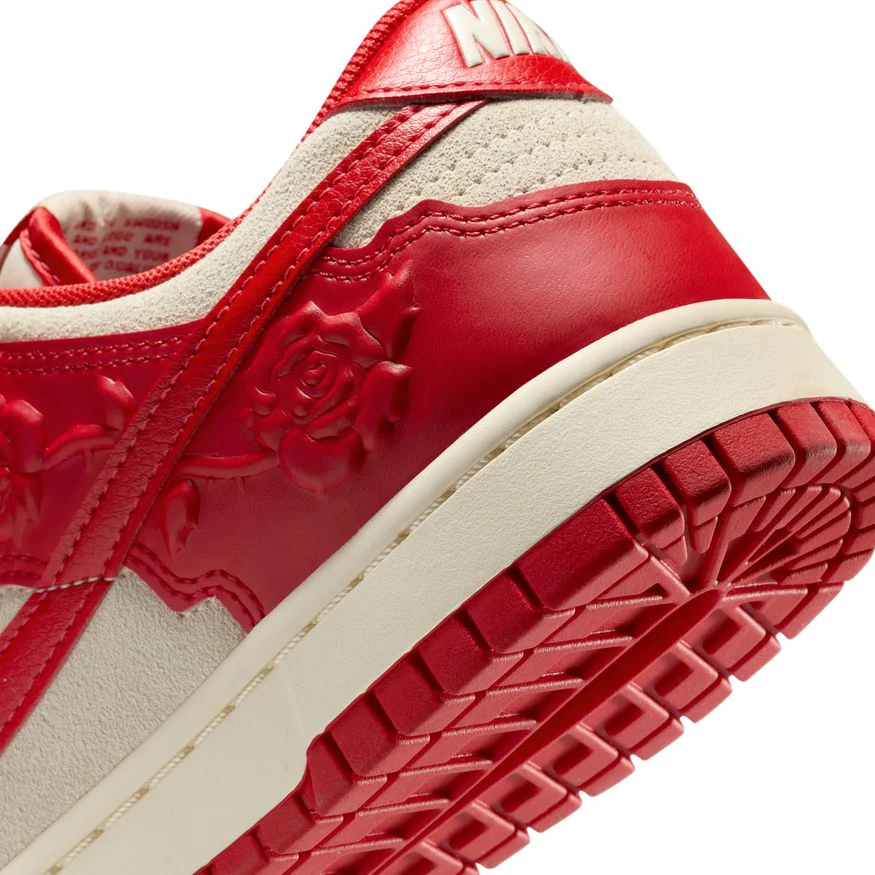W Nike Dunk Low HF1986-100 - Image 4