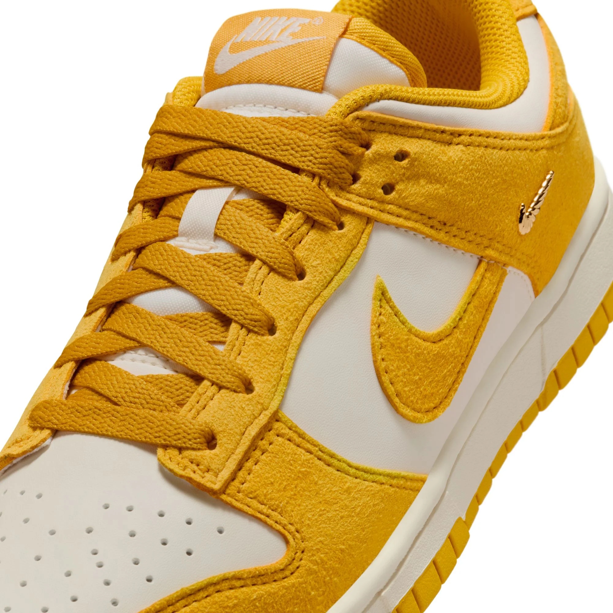 W Nike Dunk Low IB4417-101 - Image 10