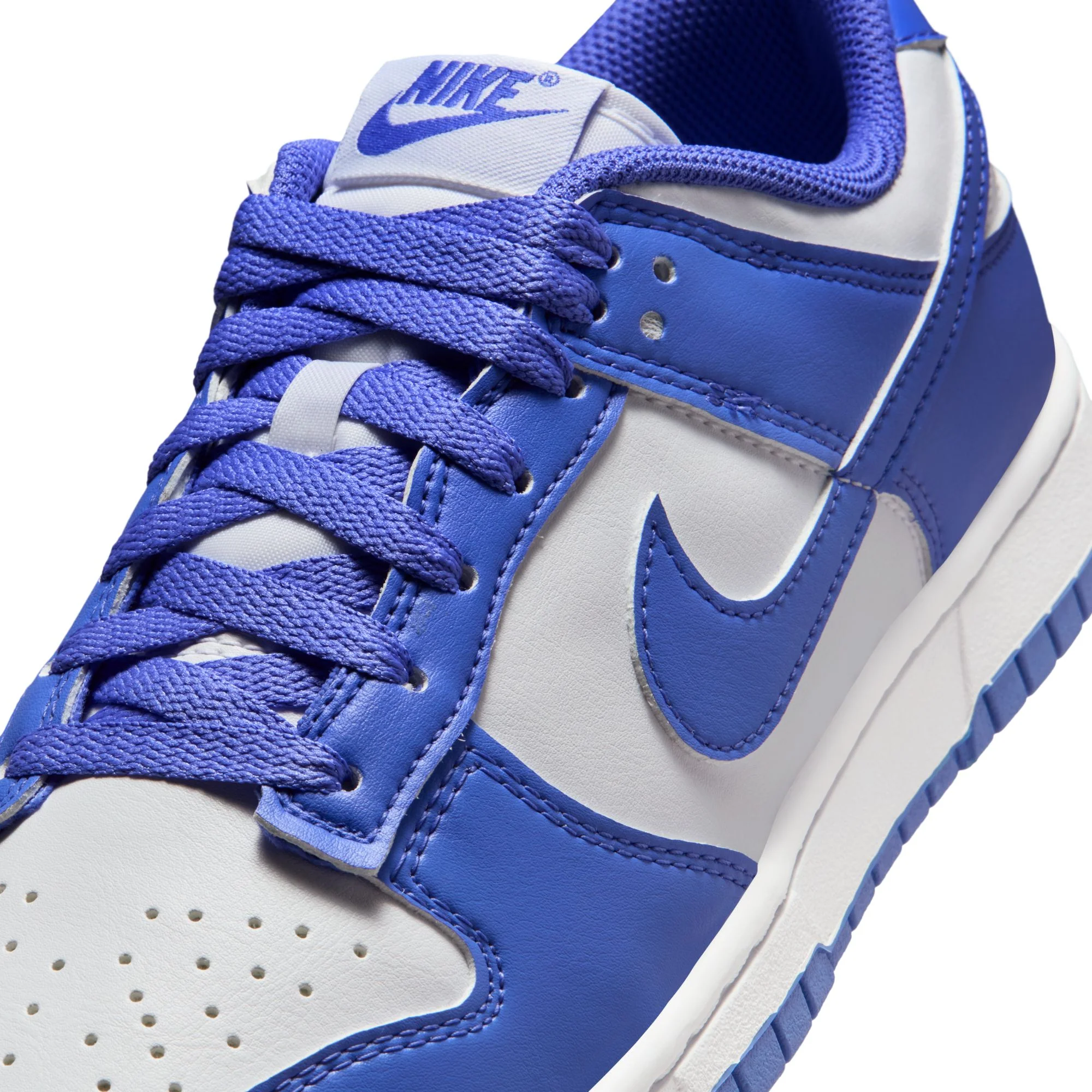 W Nike Dunk Low IM6572-102 - Image 10