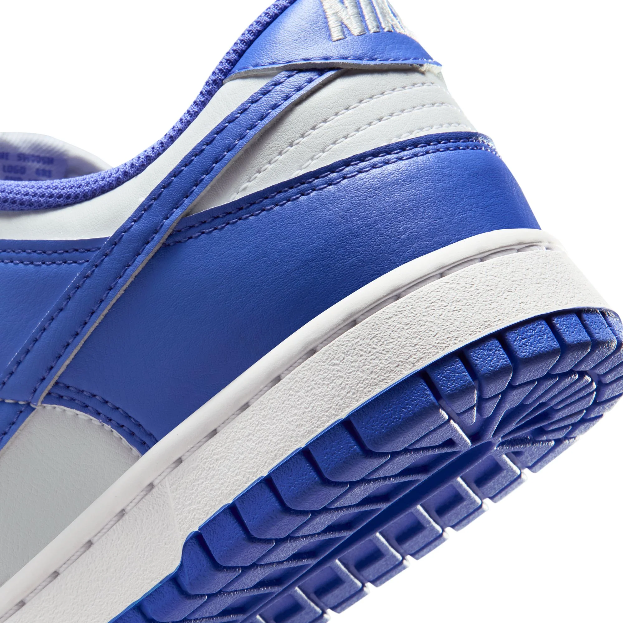 W Nike Dunk Low IM6572-102 - Image 11