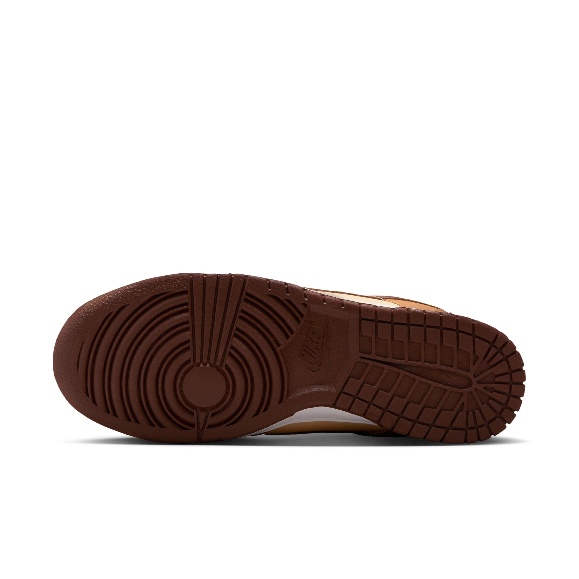 W Nike Dunk Low SE HQ7487-700 - Image 8