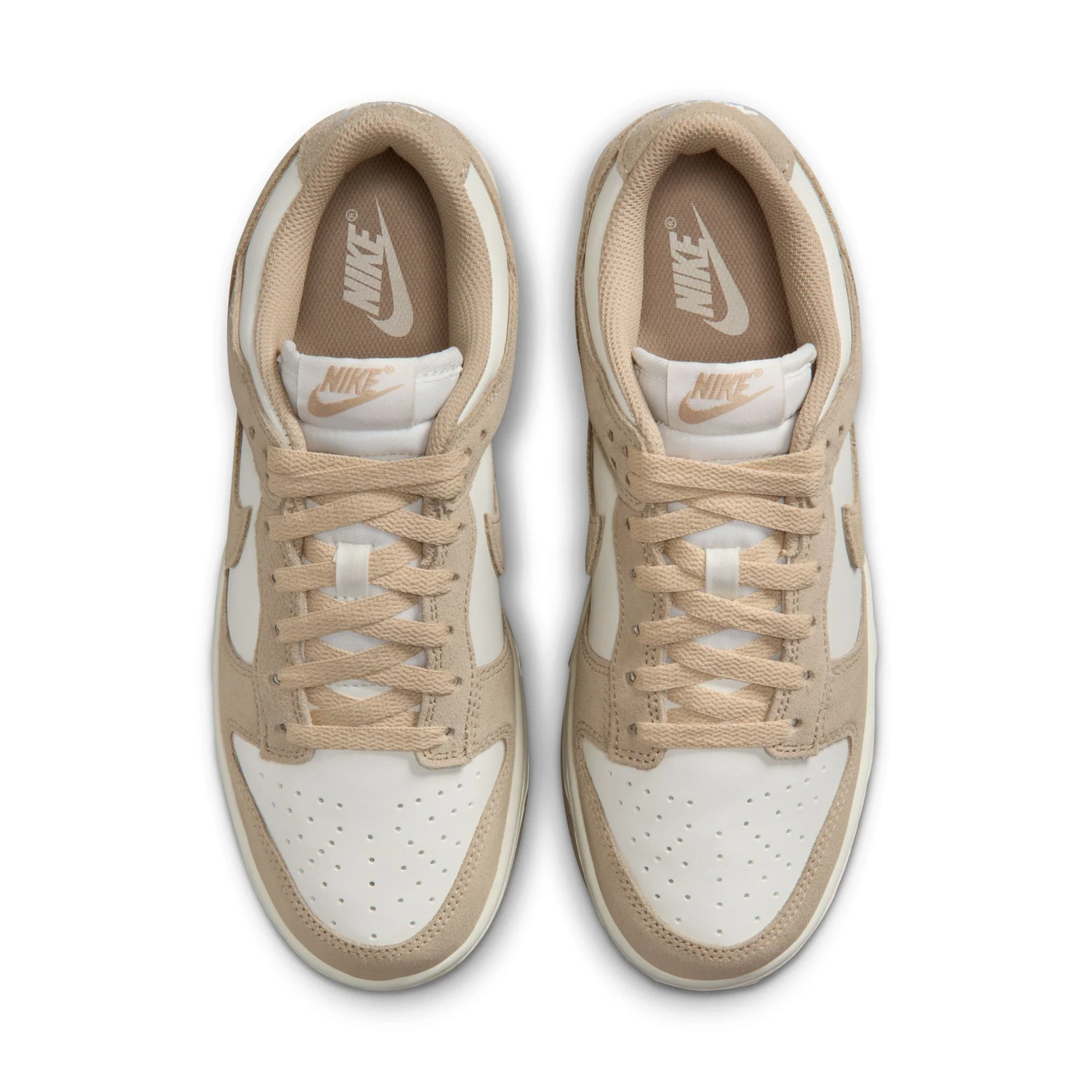 W Nike Dunk Low Suede IO4244-101 - Image 4