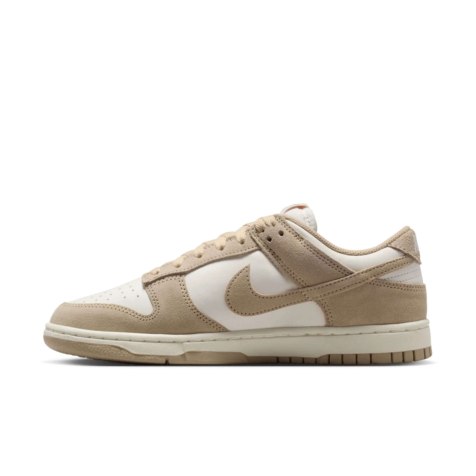 W Nike Dunk Low Suede IO4244-101 - Image 5