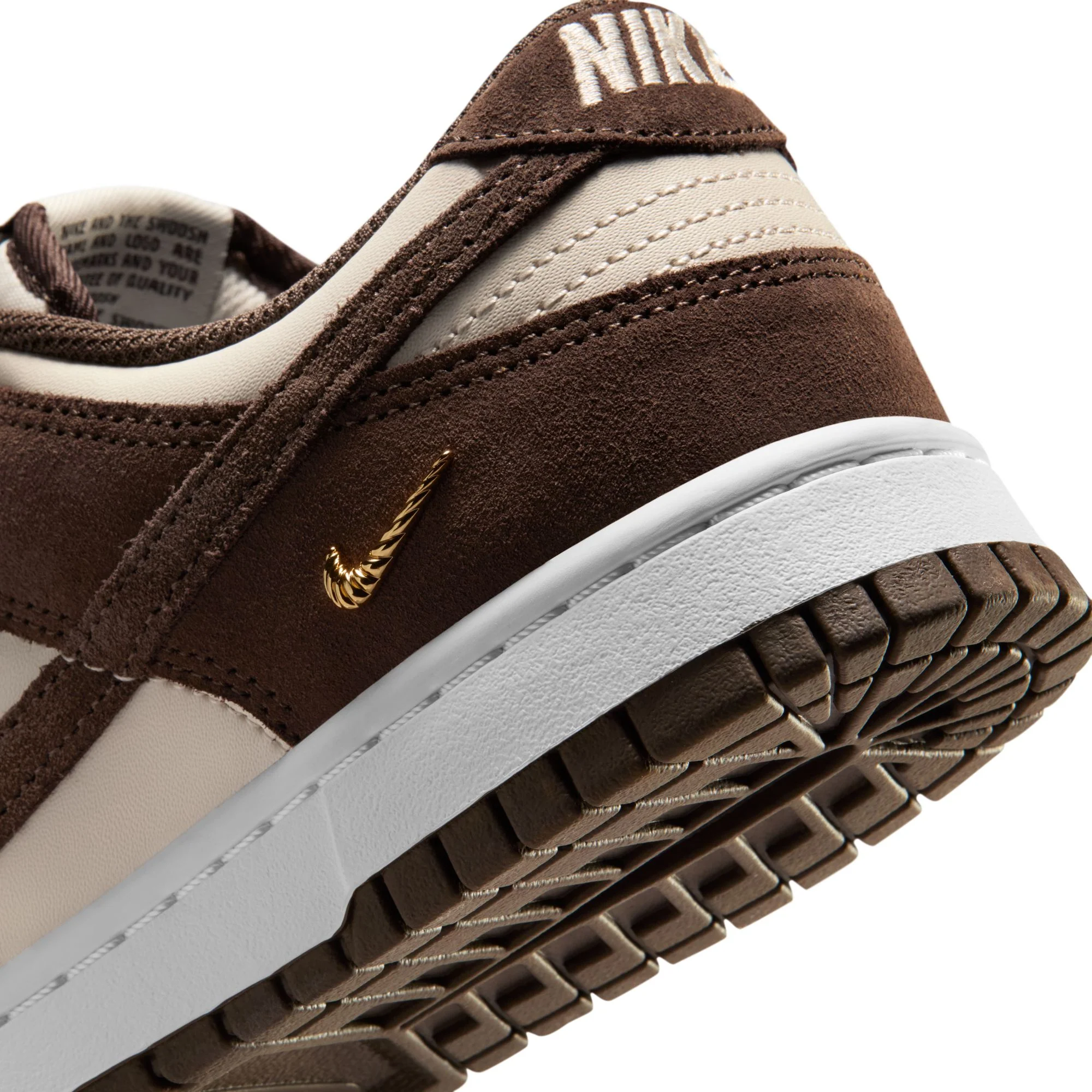 W Nike Dunk Low Suede IO4244-102 - Image 11