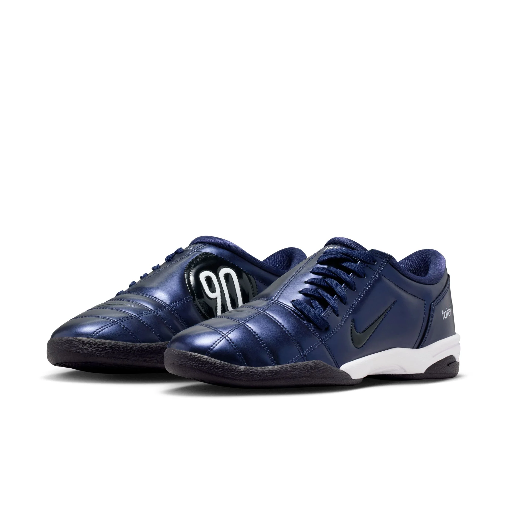 W Nike Total 90 IM7595-400