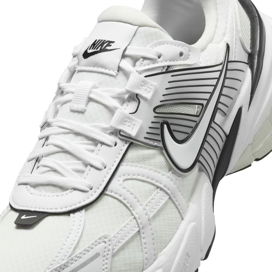 W Nike V2K Run HF5342-100 - Image 3