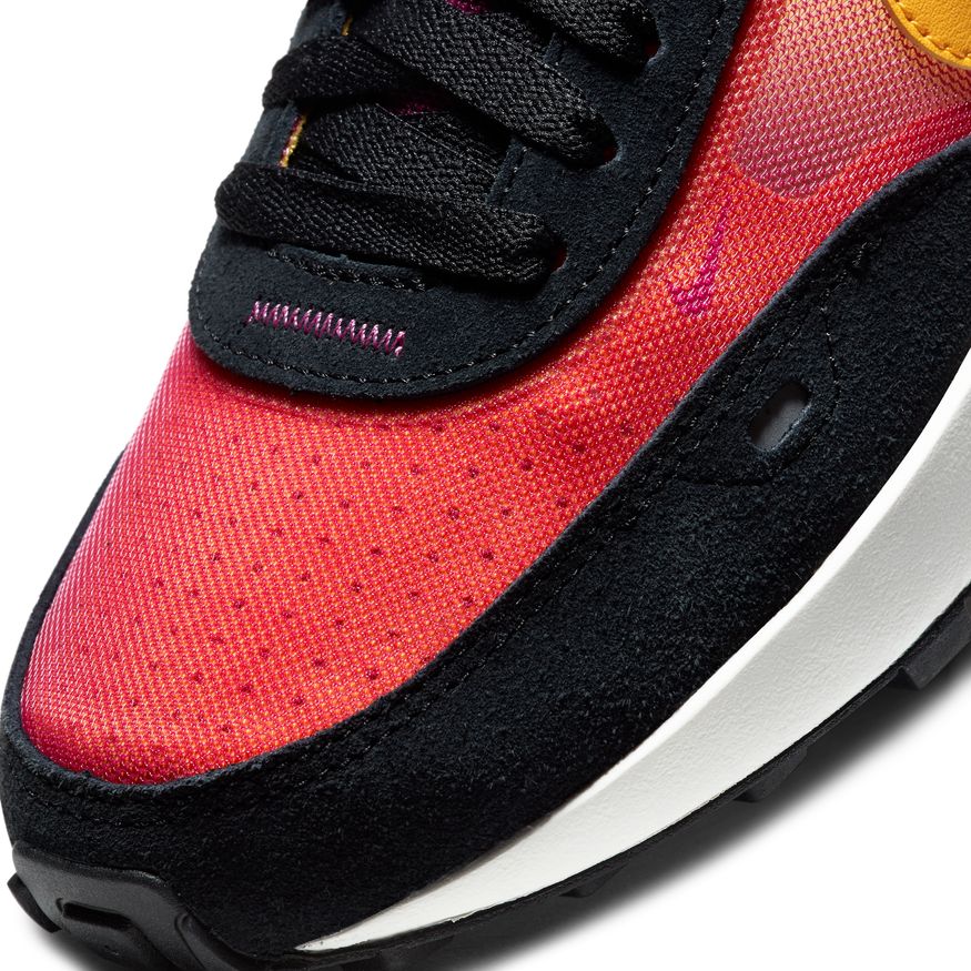 W Nike Waffle One DC2533-600 - Image 3