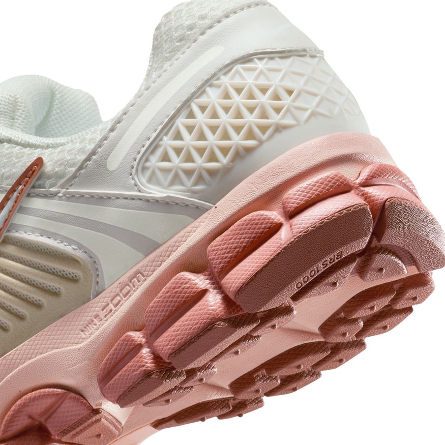 W Nike Zoom Vomero 5 FJ2028-002 - Image 4