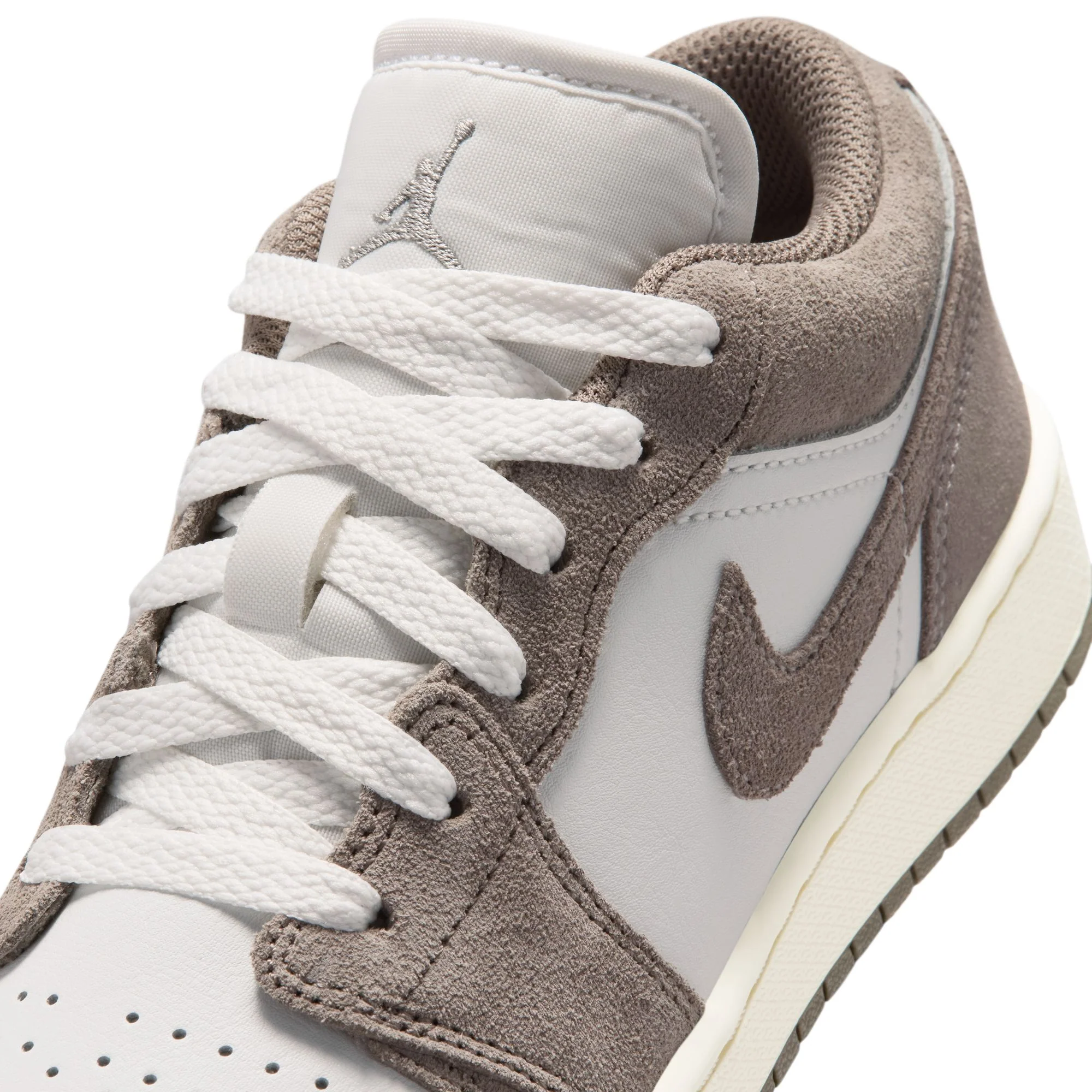 Y Air Jordan 1 Low 553560-026 - Image 10