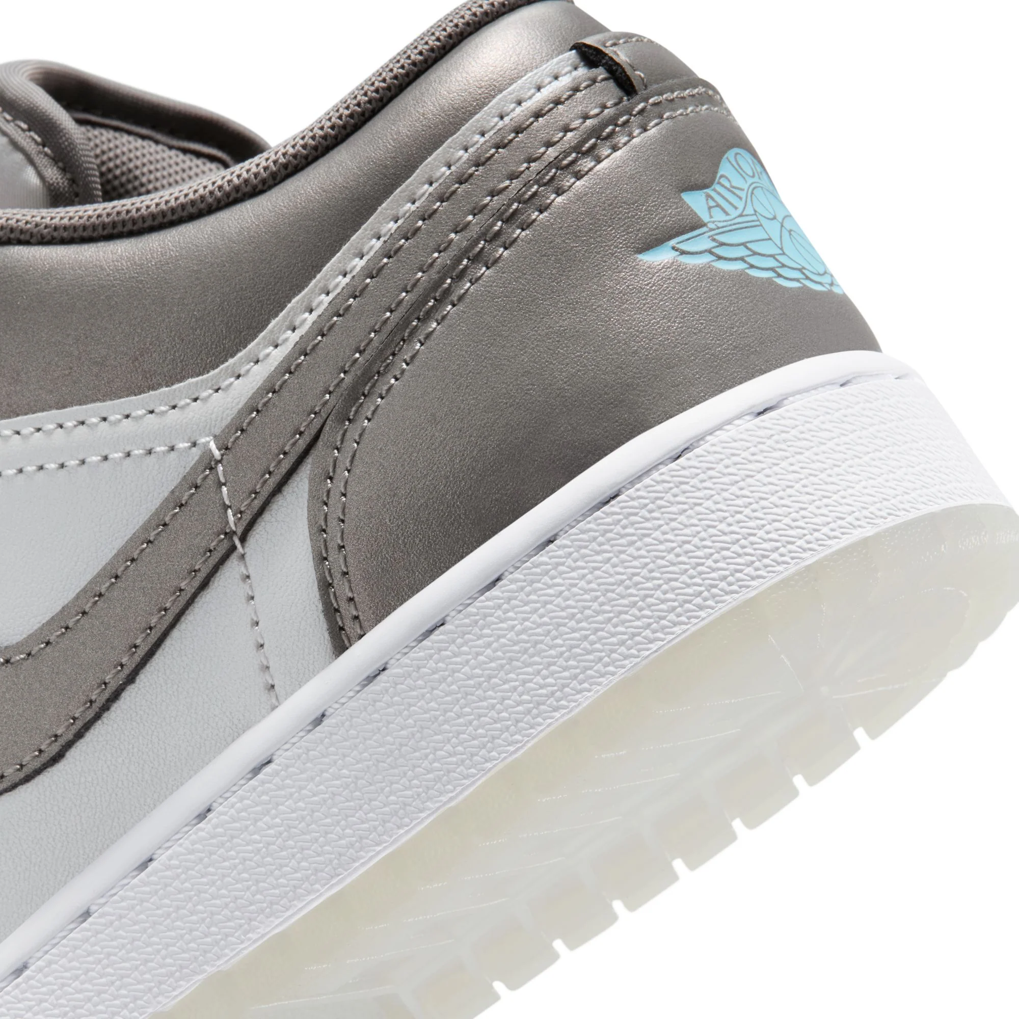 Y Air Jordan 1 Low SE HV4398-014 - Image 11