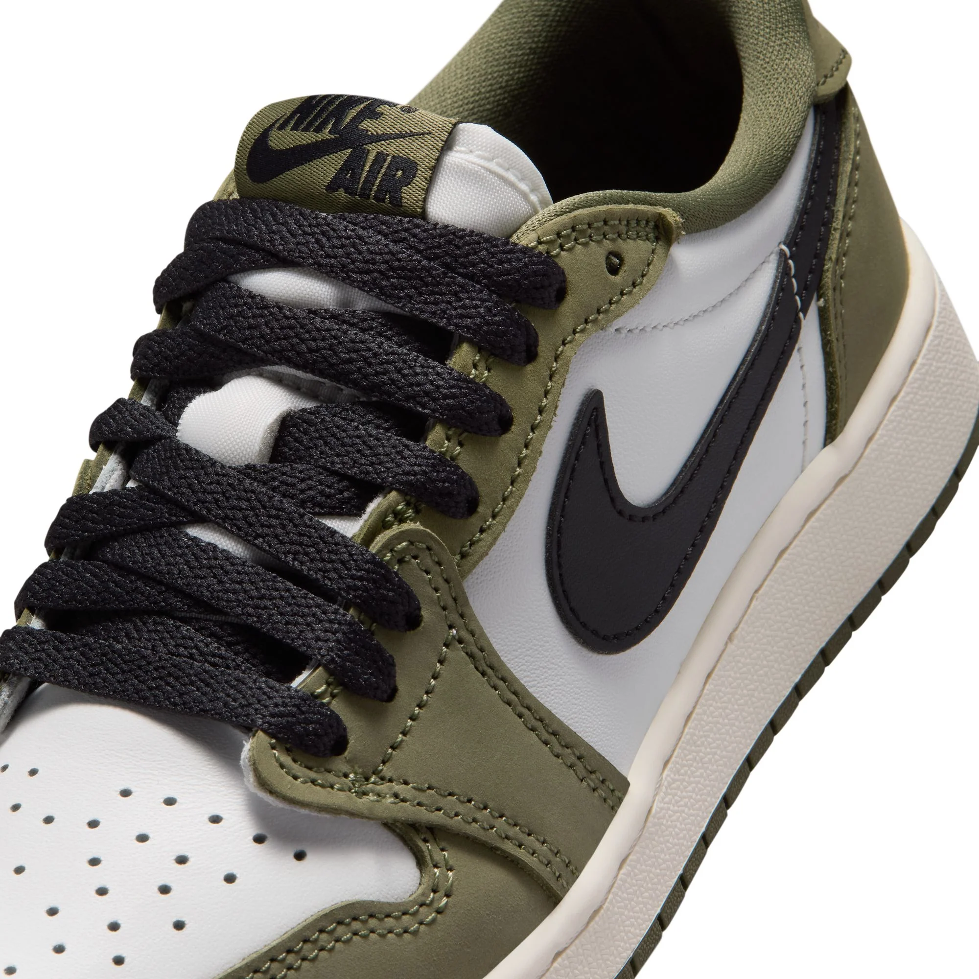Y Air Jordan 1 Retro Low "Medium Olive and Summit White" HQ6999-200 - Image 10