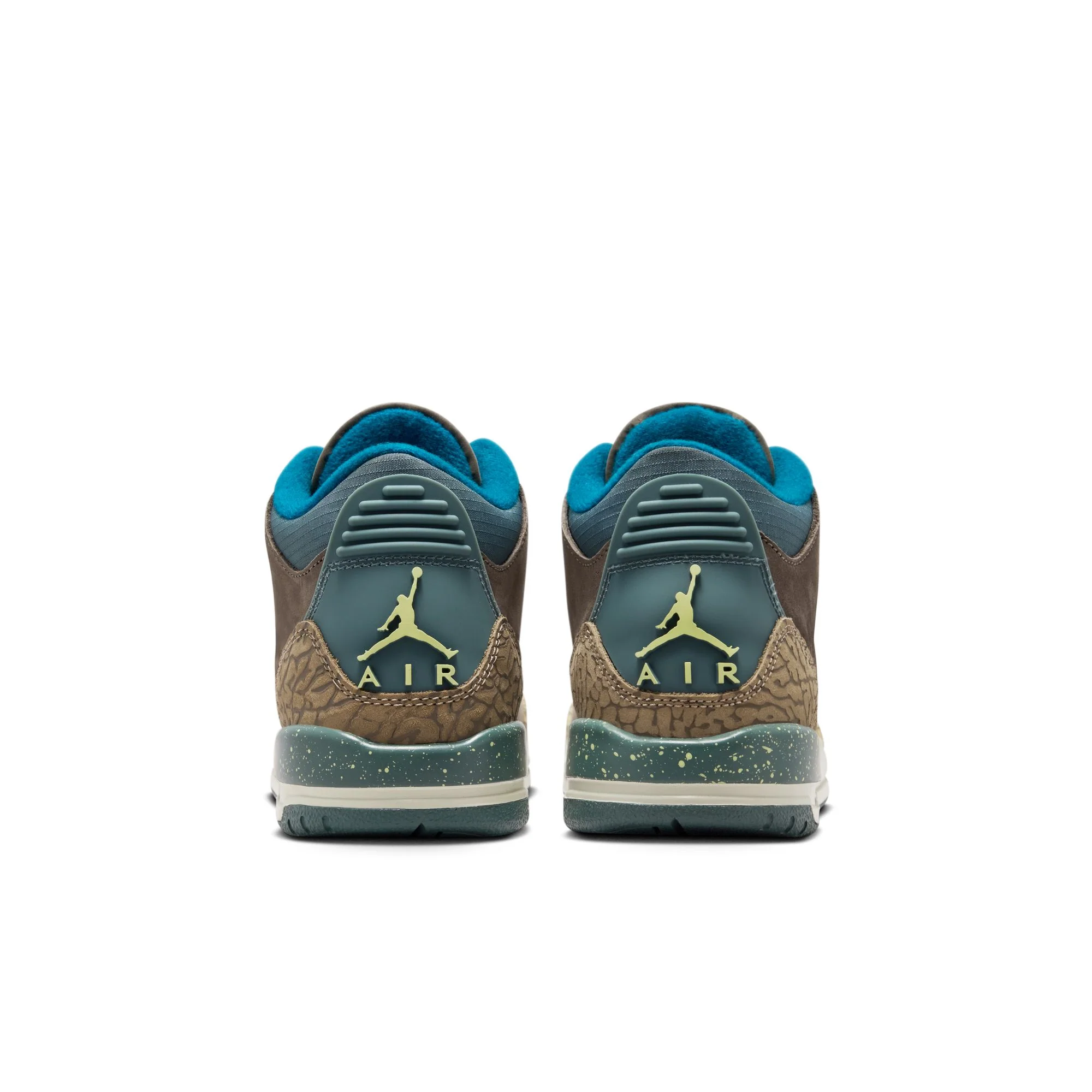 Y Air Jordan 3 Retro IB7066-001 - Image 3