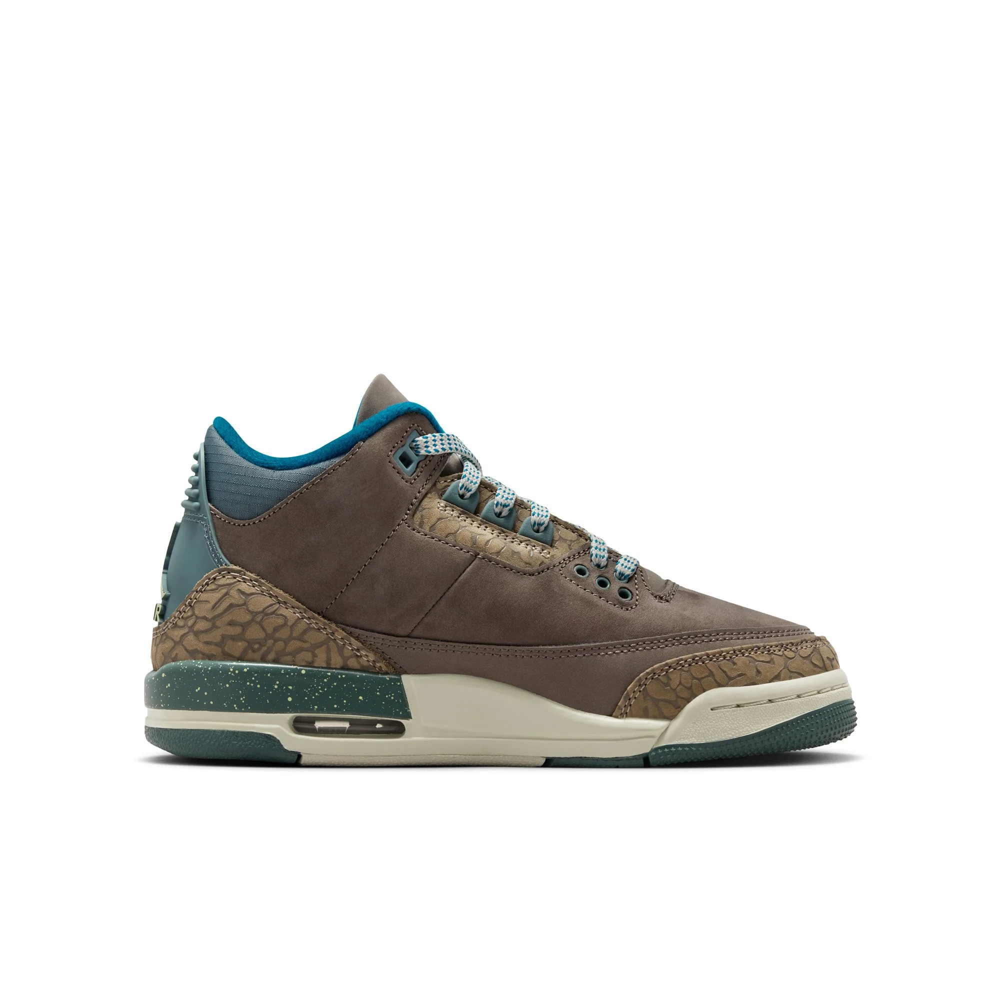 Y Air Jordan 3 Retro IB7066-001 - Image 7