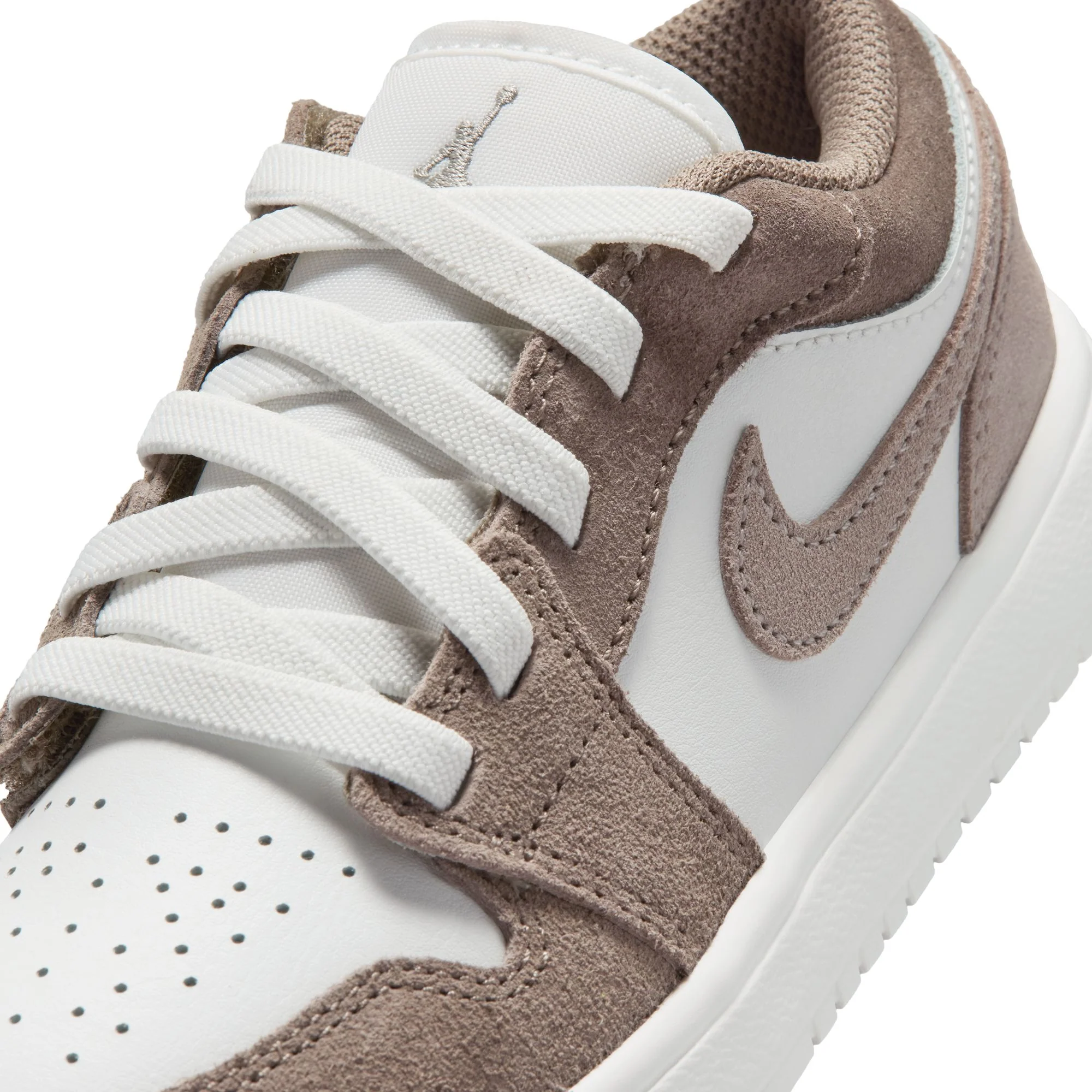 Y Jordan 1 Low Alt DR9748-026 - Image 10