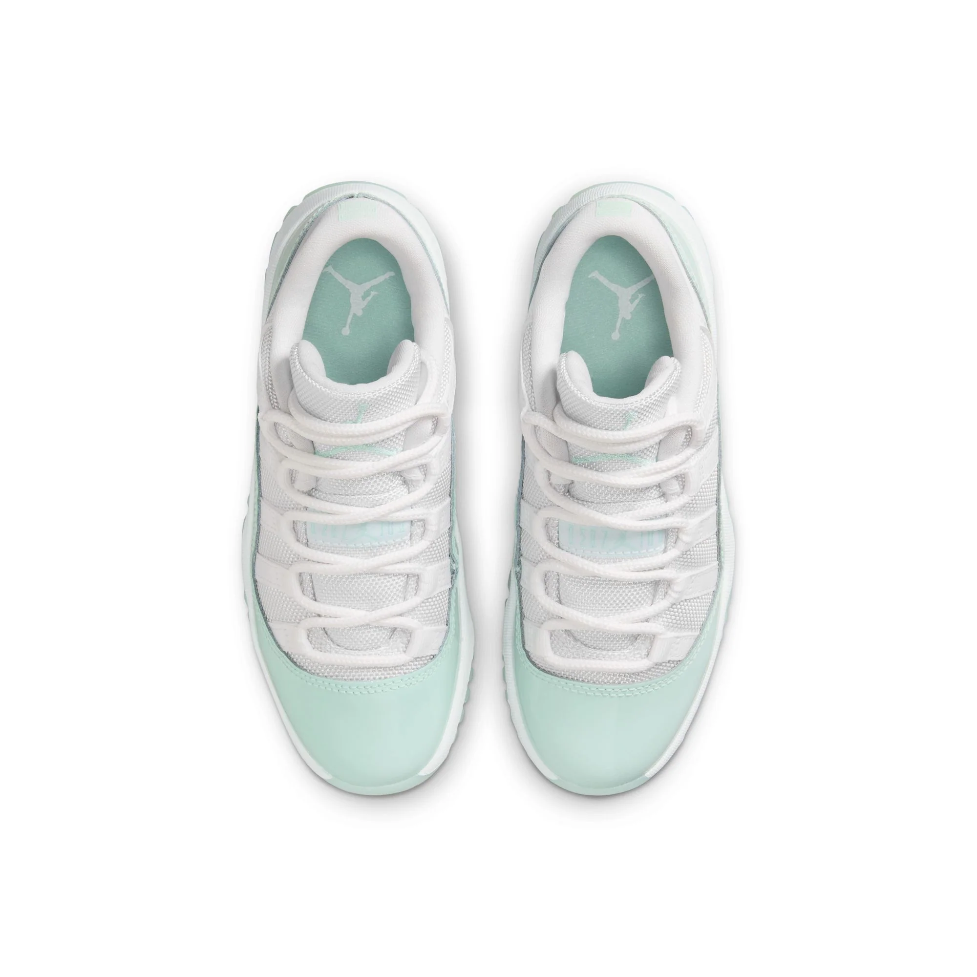 Y Jordan 11 Retro Low "Igloo" 580522-103 - Image 4