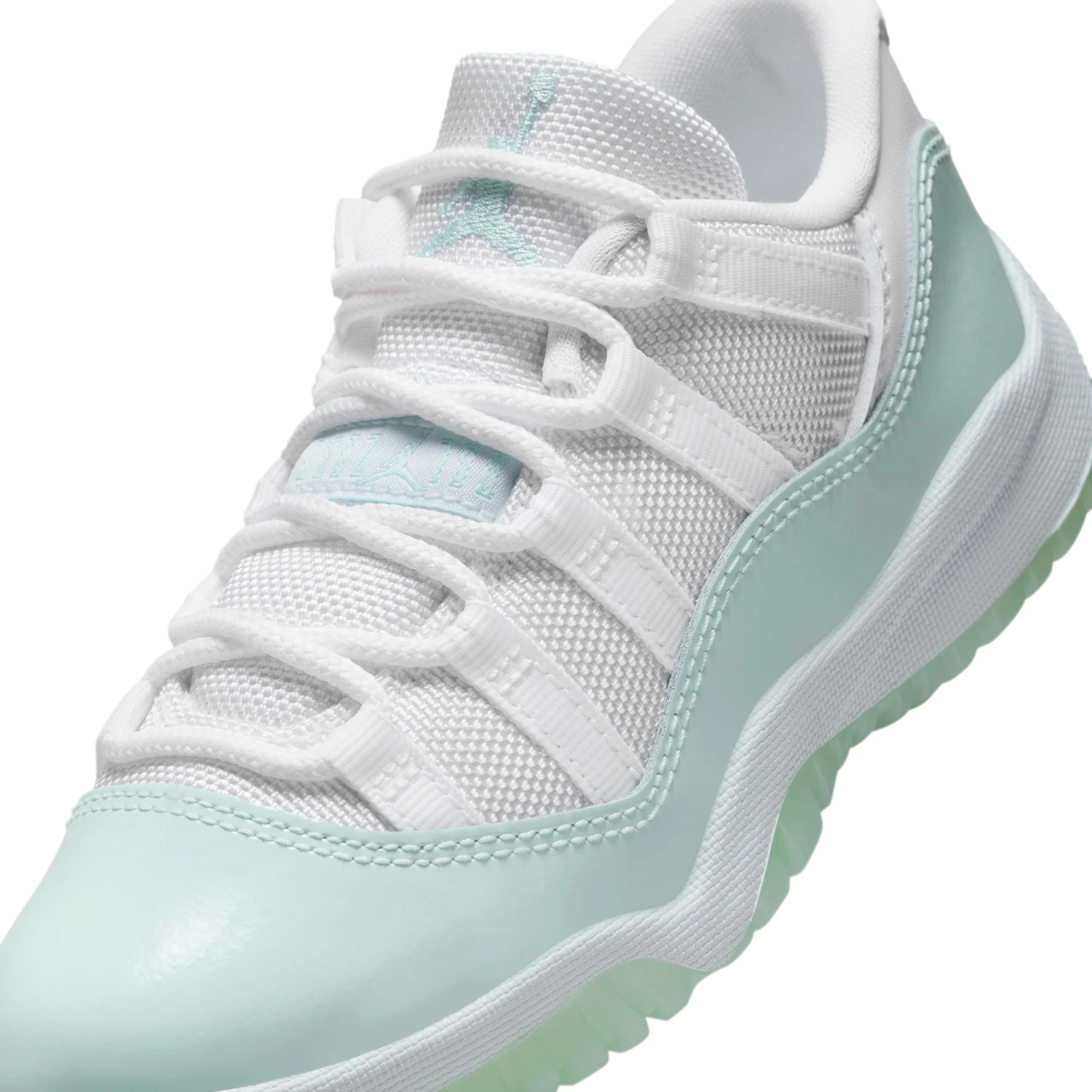 Y Jordan 11 Retro Low "Igloo" 580522-103 - Image 9