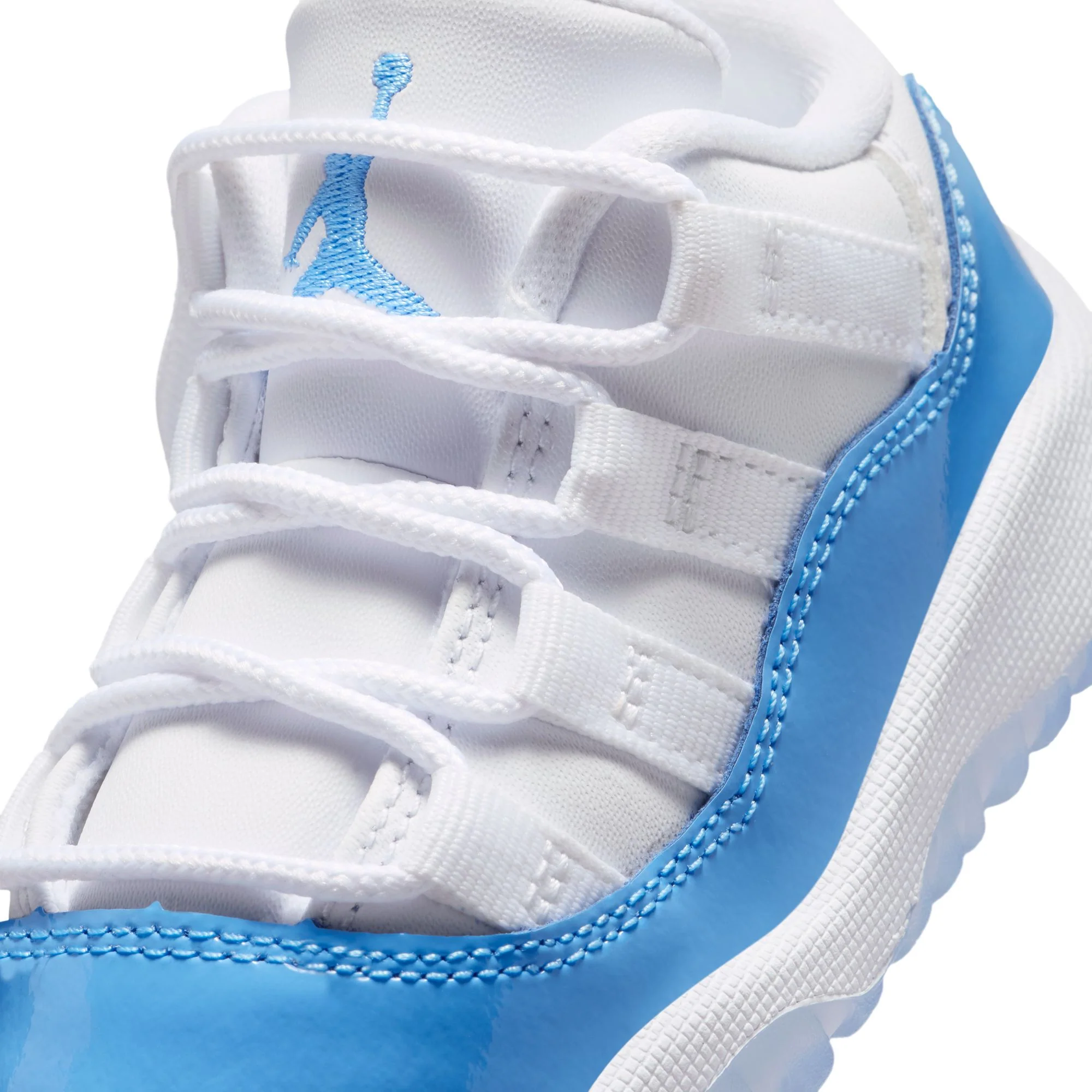 Y Jordan 11 Retro Low "University Blue" FV5120-100 - Image 9