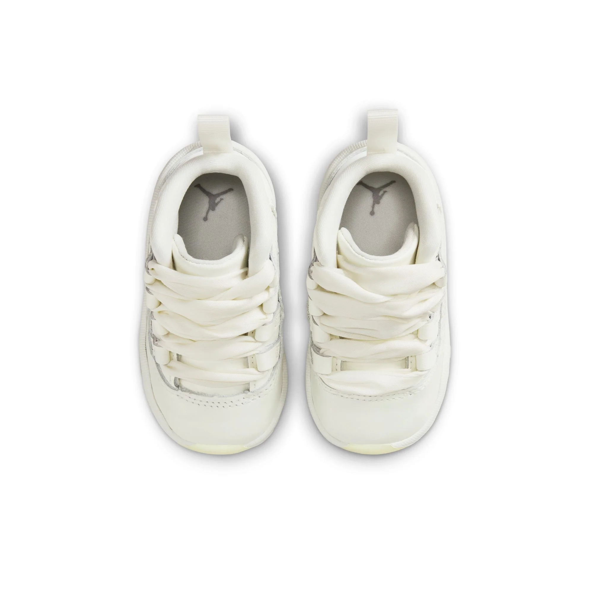 Y Jordan 11 Retro "Pearl" DO3856-110 - Image 4