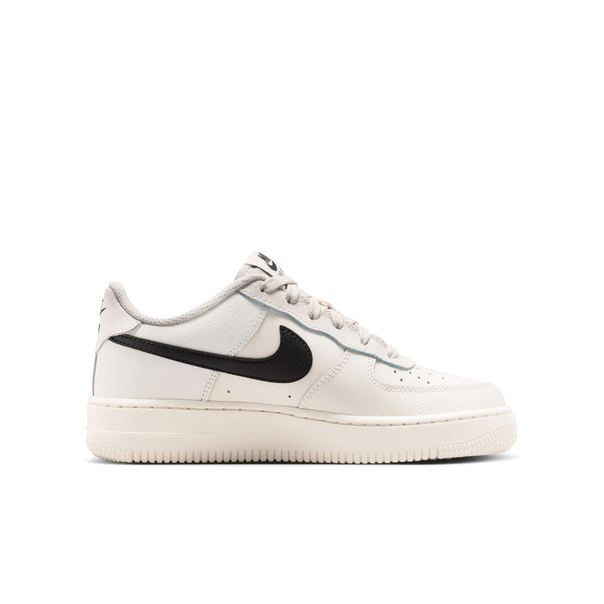 Y Nike Air Force 1 Essential+ IO7958-001 - Image 7