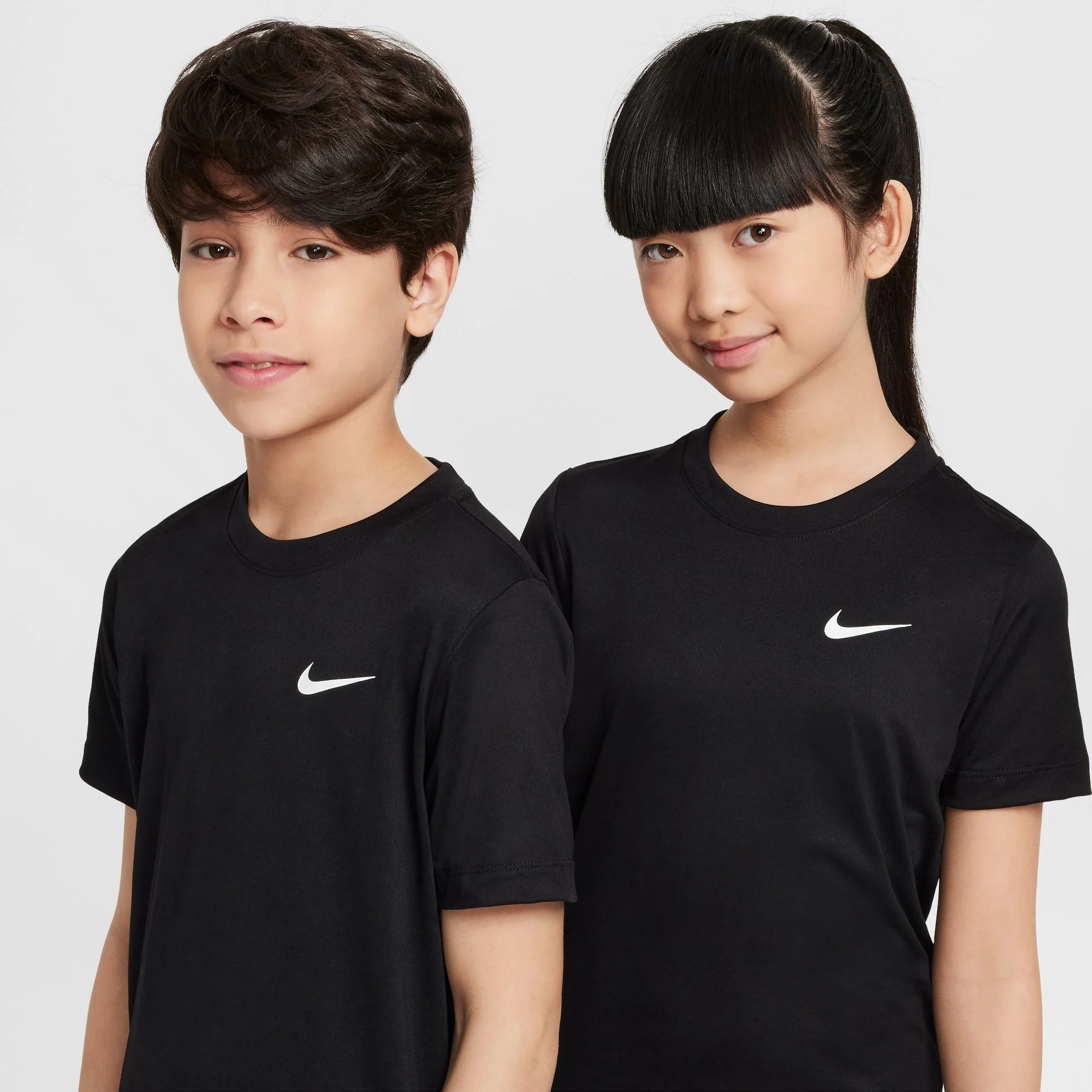 Y Nike Legend FZ5198-010 - Image 3