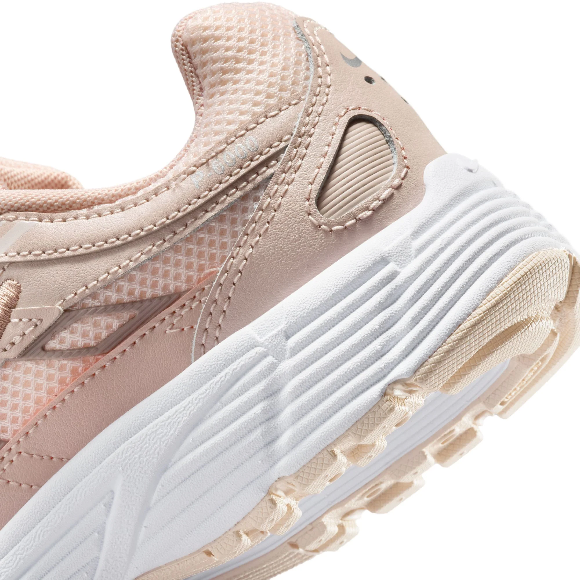 Y Nike P-6000 HV5064-602 - Image 11