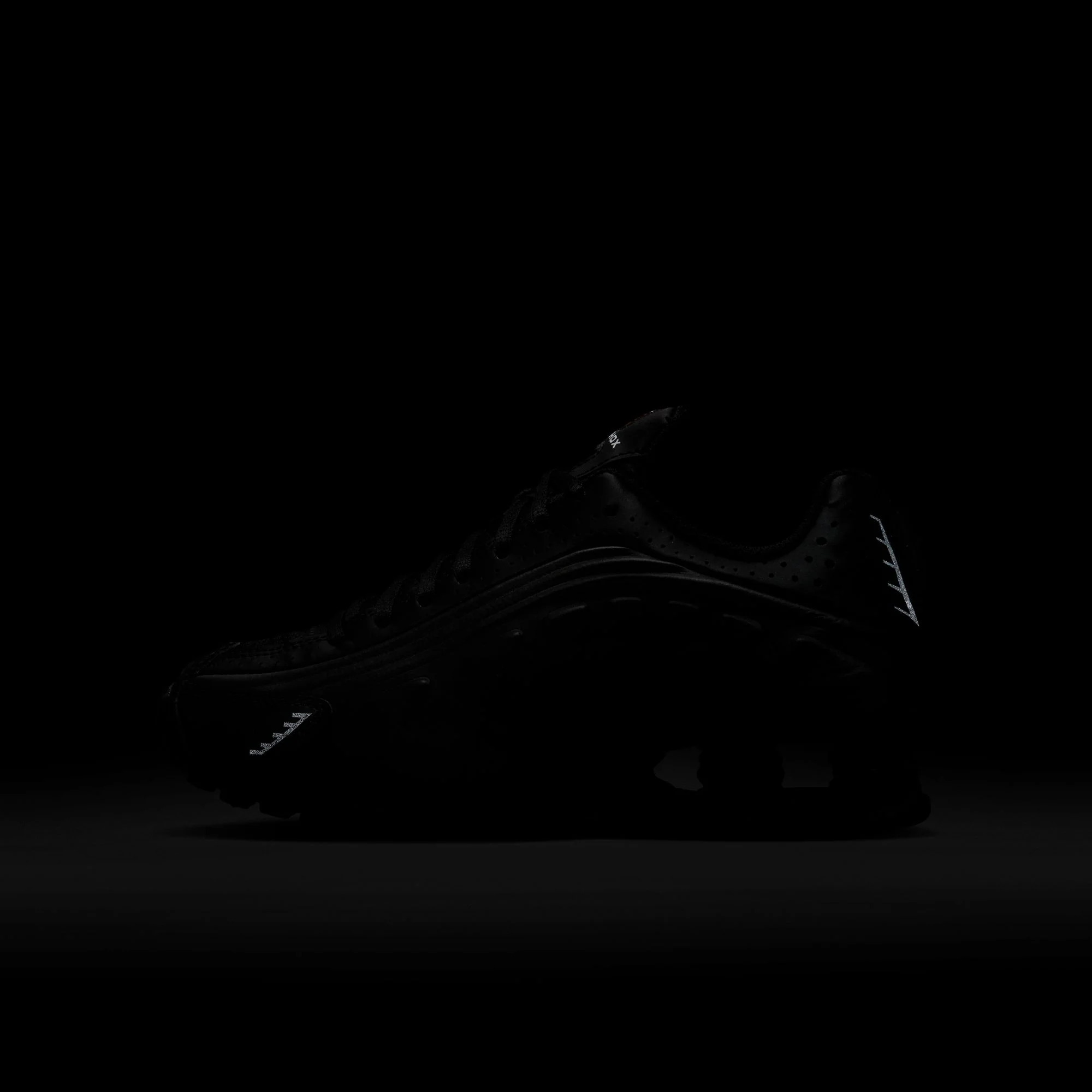 Y Nike Shox R4 CW2626-003 - Image 7