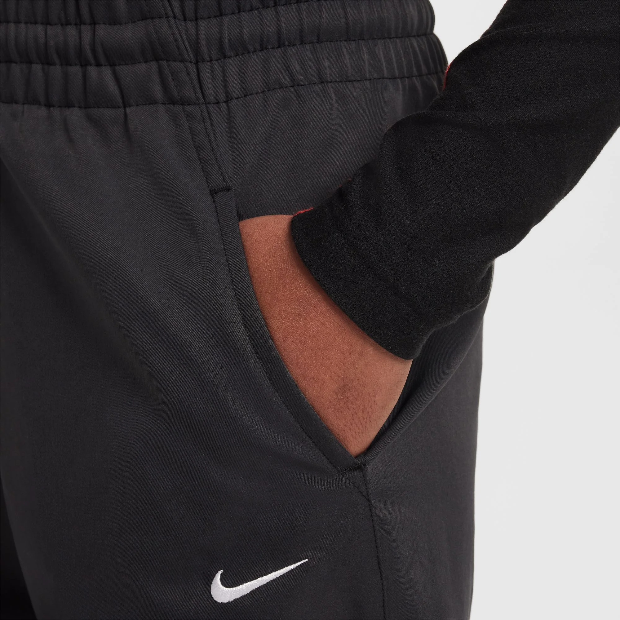 Y Nike Sportswear HQ9401-010 - Image 4